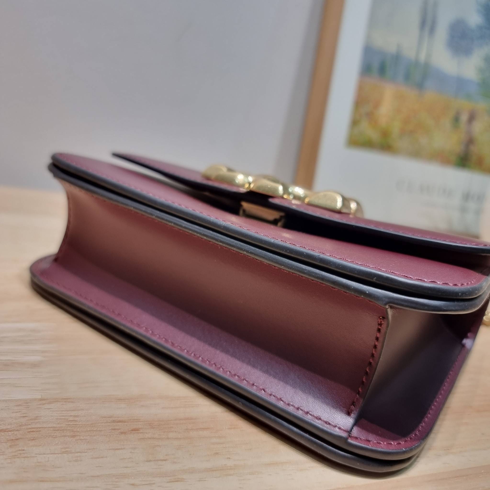 Tory Burch Bag / TORY BURCH ELEANOR SMALL CONVERTIBLE SHOULDER BAG ฮอตไอเท็ม รุ่นนี้ขายดีขายหมด สวยหรู คุณหนู ผู้ดี!! หายากมากแล้วน้า