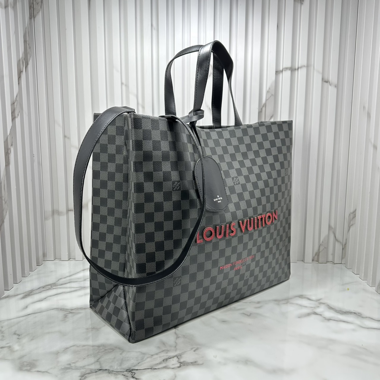 ORI หนังแท้ | LV Shopper Tote MM bag / Damier Black กระเป๋าทรงโท้ทใบใหญ่ แต่งลายตัวอักษรแบบลายมือเต็มใบ
