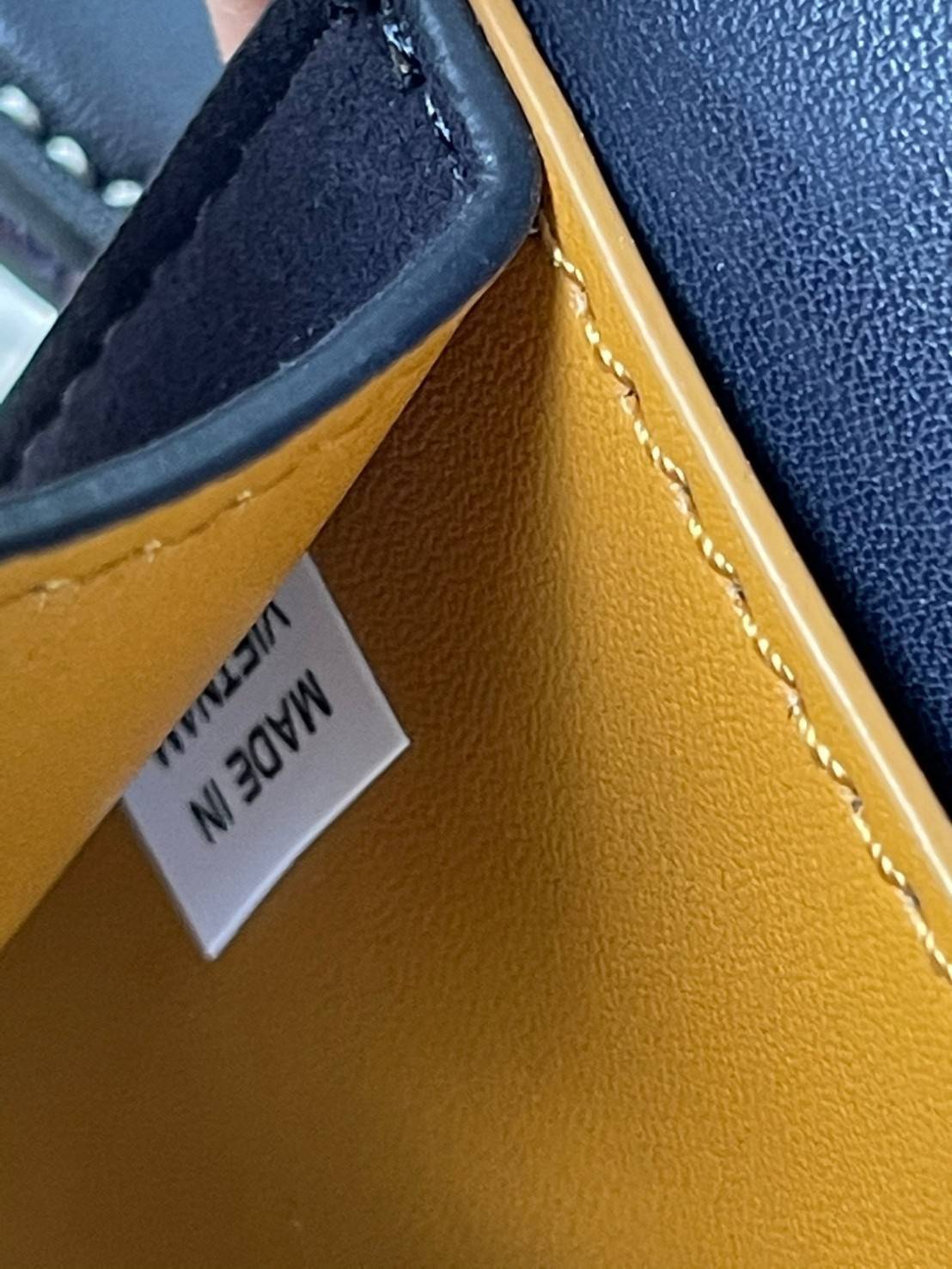 ของแท้ 💯% 】Tory burch t monogram jacquard shoulder bag คอลเลคชั่น T Monogram สำหรับคอลเลคชั่นฤดูใบไม้ผลิ 2021 เราสร้างสรรค์ลายโมโนแกรมที่ได้รับแรงบันดาลใจมาจากลวดลายการถักทอผ้าห่มของชาว Pennsylvania Dutch แบบดั้งเดิม