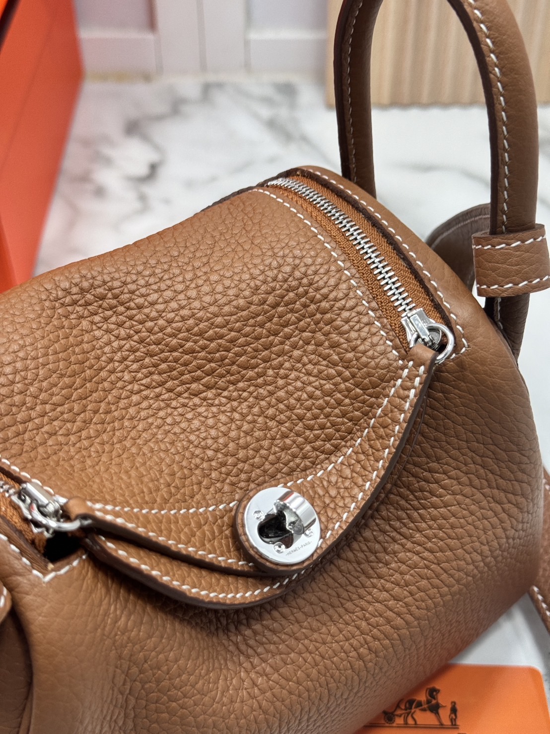 ORI หนังแท้ | HERMES lindy 19cm กระเป๋าสะพาย นิยามความหรูหราระดับมาสเตอร์พีช 🤍 สินค้าเกรดออริจินอล หนังแท้