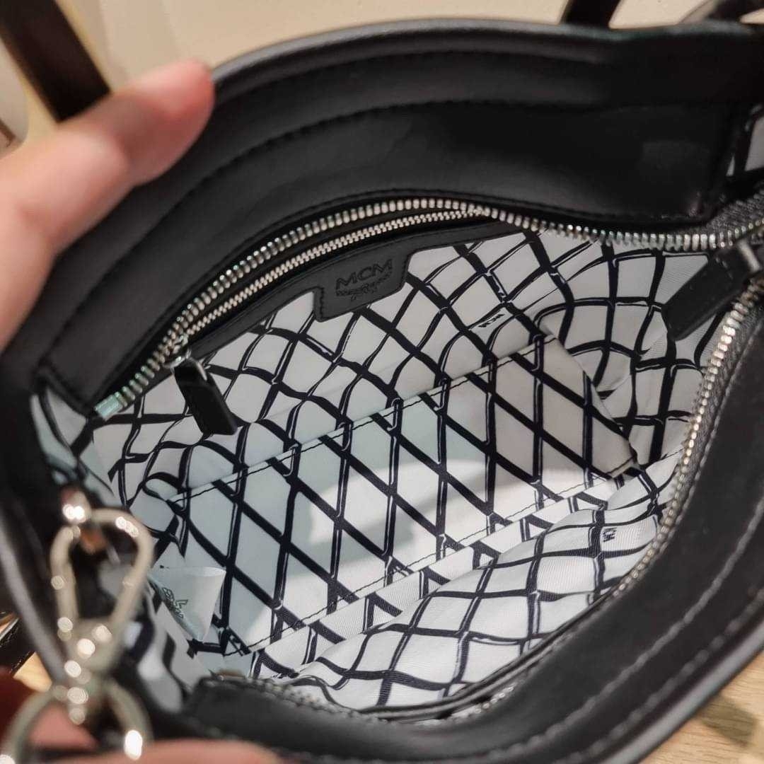 M.C.M MINI TONI SHOPPER IN VISETOS กระเป๋าถือ/สะพายข้าง ทรงโท้ทไซส์มินิ สวยคลาสสิค เกรดท็อปออริ 1:1 สลับแท้ ใช้งานต่างประเทศได้