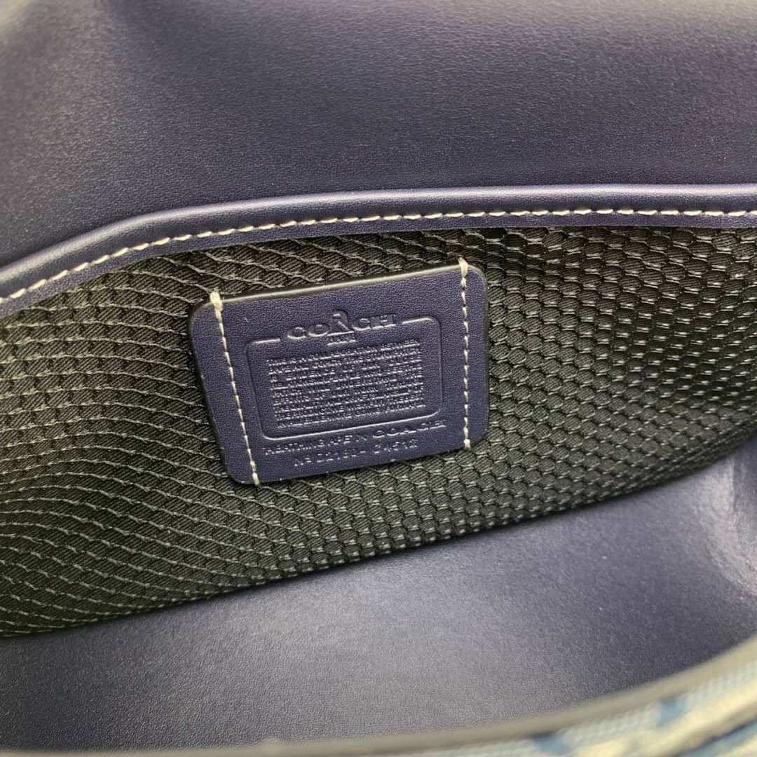 OUTLET 】COACH Bape X Coach Turnlock Tab Belt Bag In Signature Chambray พร้อมส่งที่ไทย