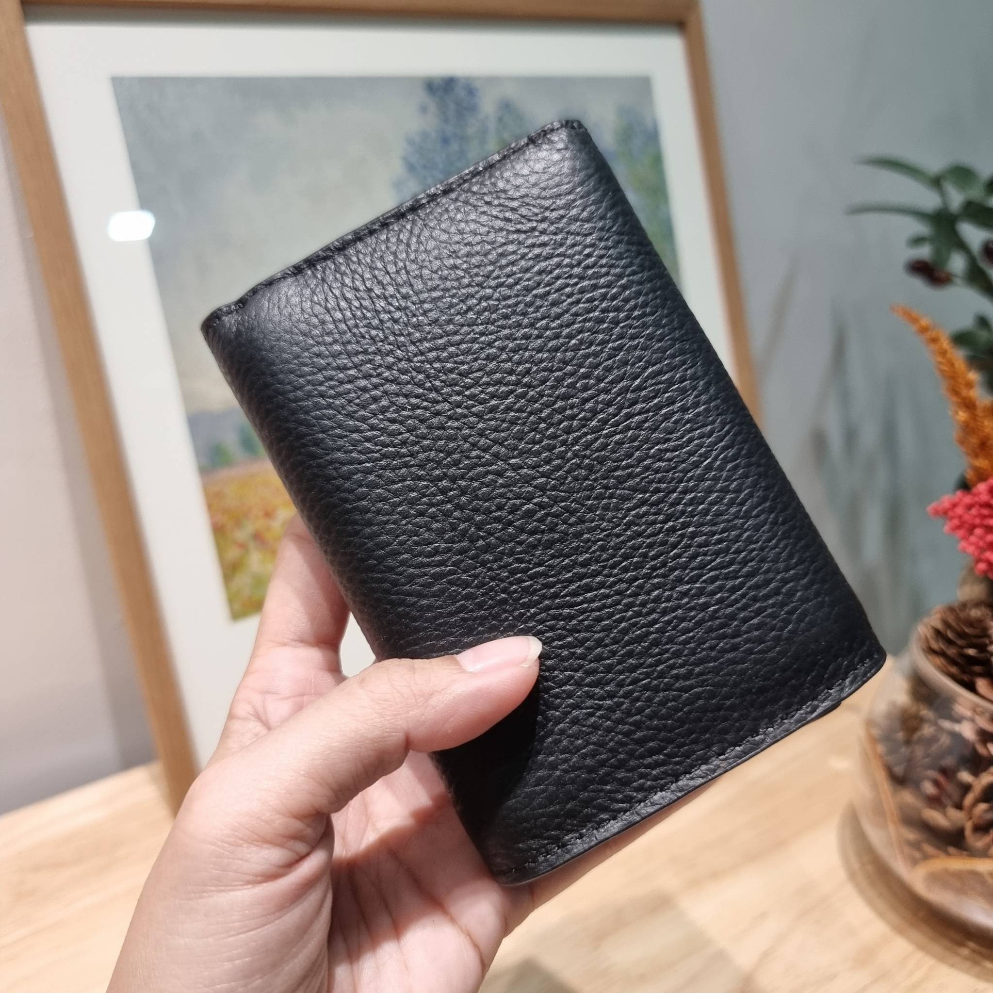 TORY BURCH KIRA MIXED MATERIALS MEDIUM FLAP WALLET กระเป๋าสตางค์ใบกลาง รุ่นยอดนิยม ดูหรูหรา ดูแพง ดีไซน์คลาสสิค ขนาดกำลังพอเหมาะ