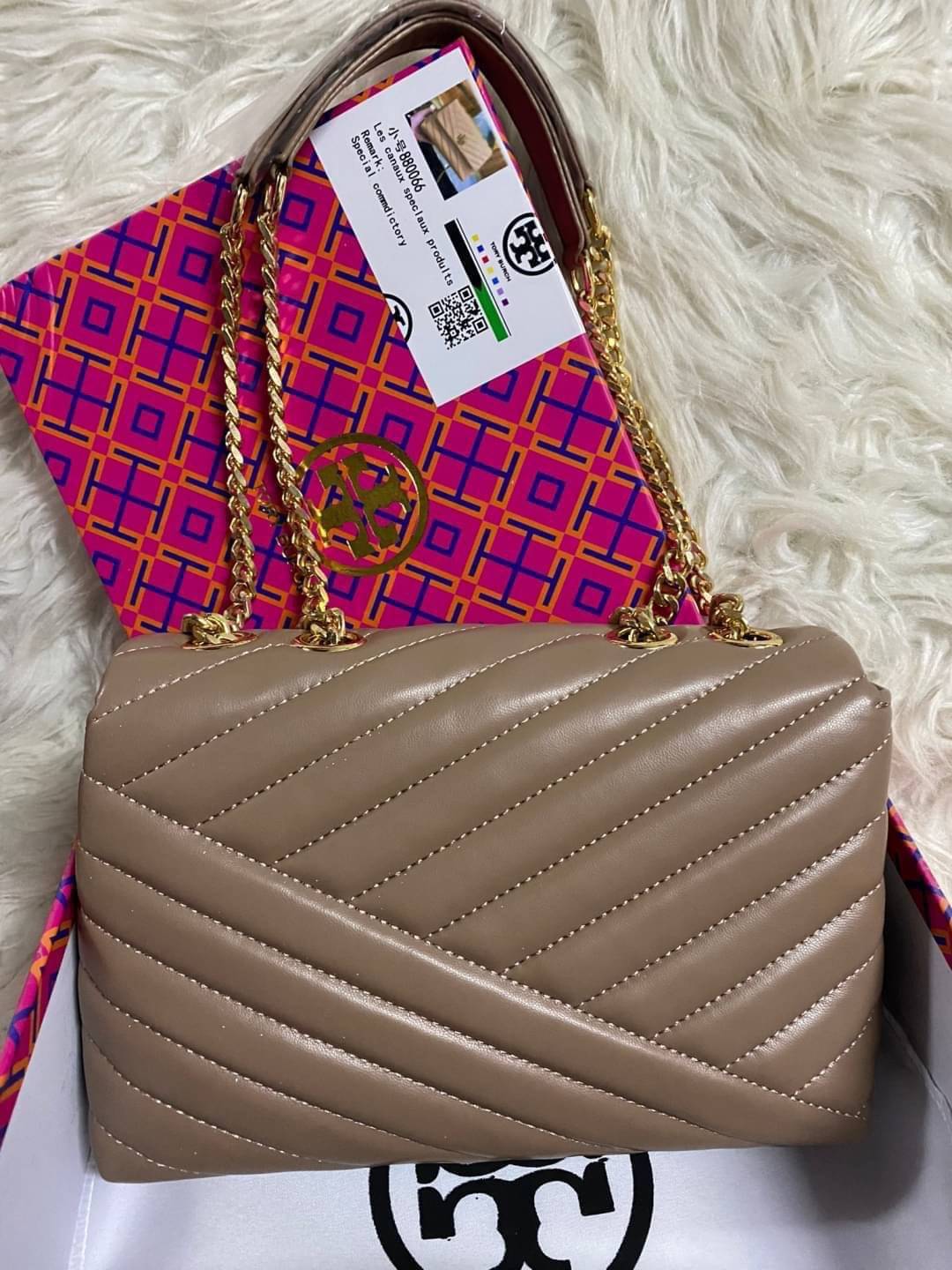 Tory Burch Kira Chevron Convertible Shoulder Bag