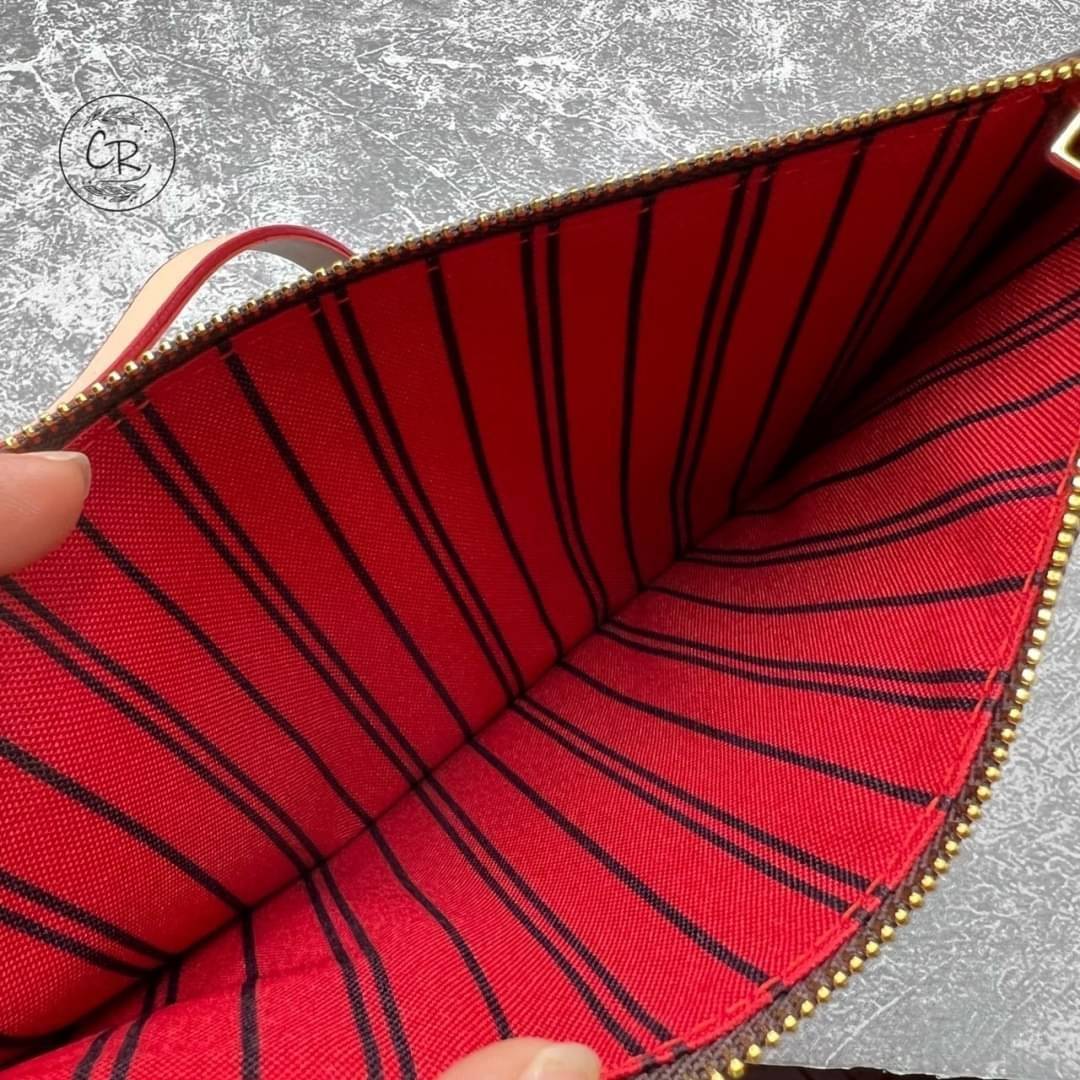 LV Neverfull Monogram Bag / LV Shopping Bag 14" กระเป๋าสะพายใบใหญ่จุใจ หนังลายโมโนแกรม ทรง tote มาใหม่ มาพร้อมกระเป๋าใบเล็ก งานปั้มแบรนด์ทุกจุด สกรีนลายชัดเจน สีสวย ภาพถ่ายจากงานขายจริง ใช้งานต่างประเทศได้