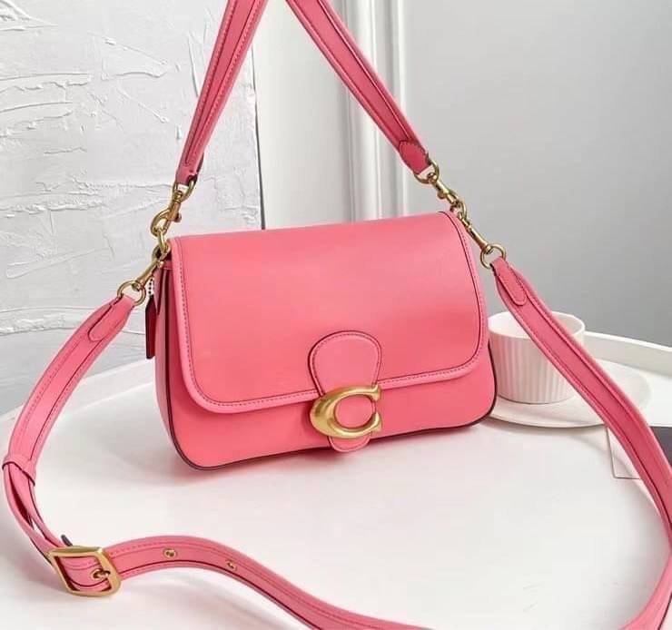 Coach Soft Tabby Shoulder Bag 5 สี กระเป๋าสะพายข้างหนังสวย พร้อมส่งที่ไทยราคาสุดคุ้มห้ามพลาดค่ะ!
