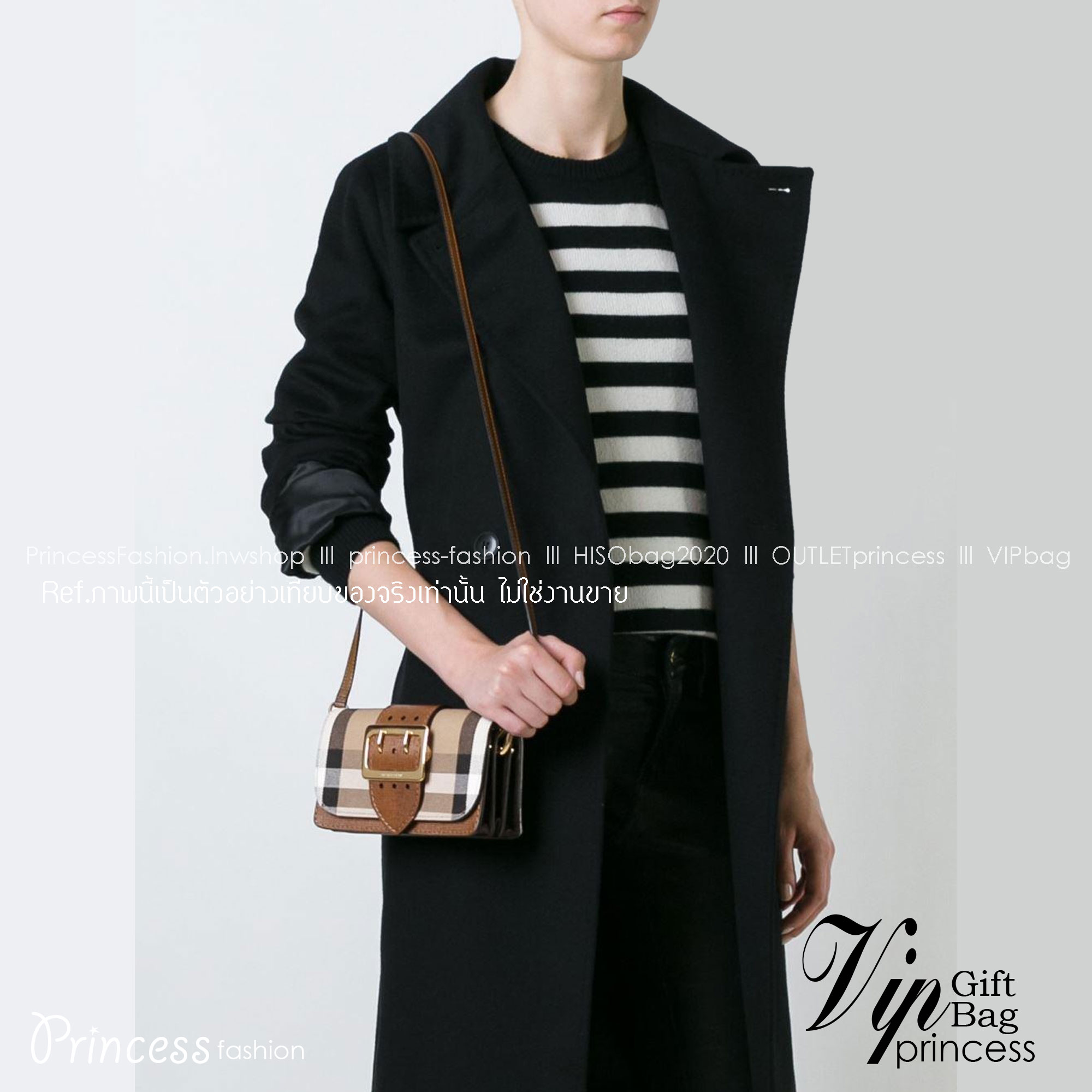 Burberry House Check Buckle Bag / The Small BB Buckle bag in House Check and Leather ปังไม่ไหววว ใครจะกล้าต้าน! มาใหม่ งานเรียบหรูลงตัวสุด ให้ความวินเทจนิดๆ ติดโมเดิร์นหน่อยๆ ได้ทุกลุค เกรดงานสวย.น่ารักมากๆ ใช้ได้ Everyday Look เลยค่า