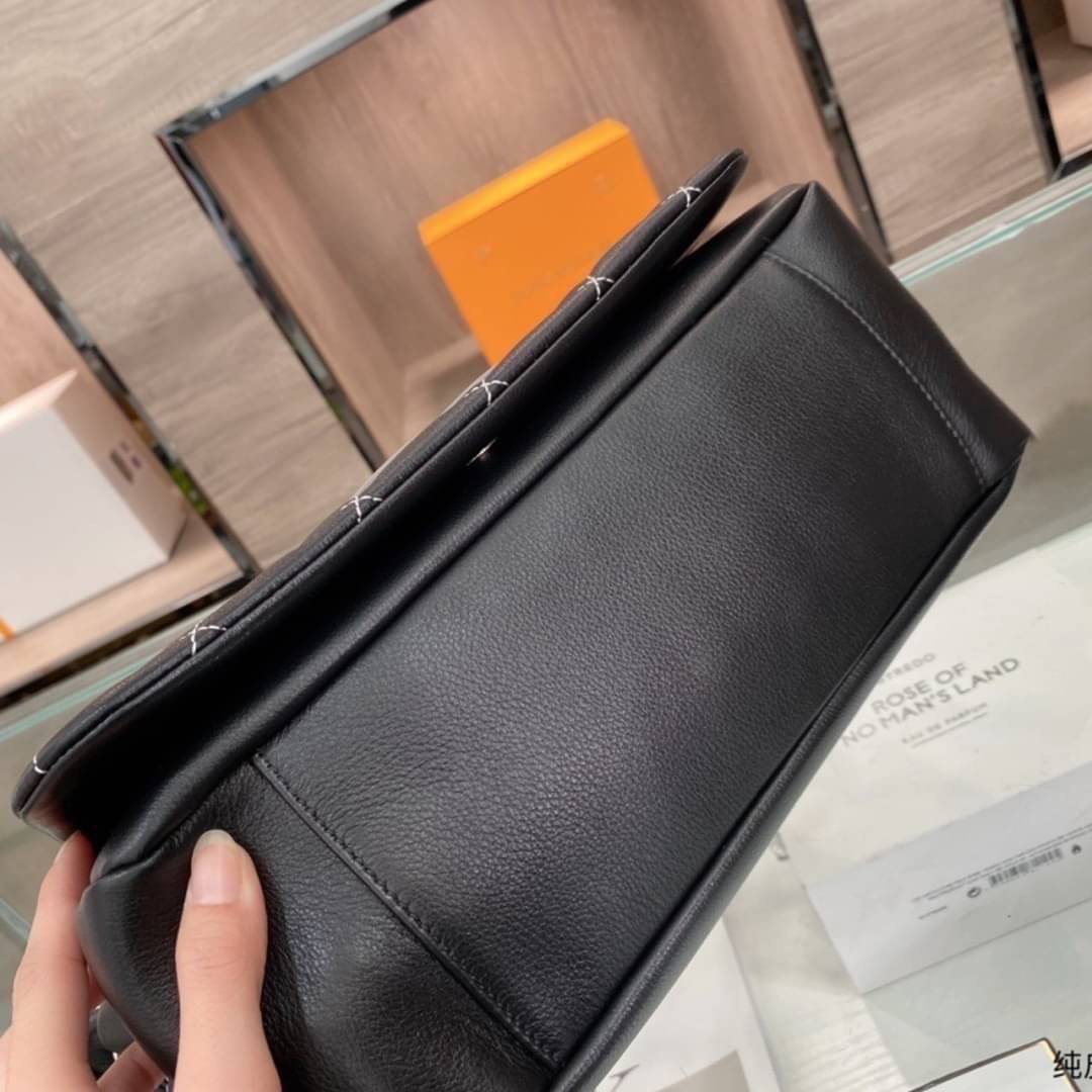 CHANEL Work Bag Black 11” พร้อมส่งที่ไทย Very handy handbag that also serves as a workbag. Can fit Iphone max Pro comfortably. In very good condition.