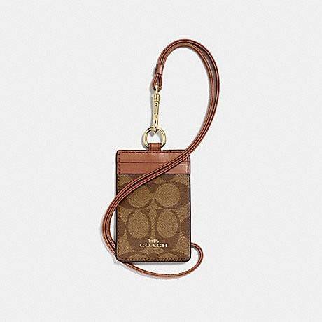 COACH ID LANYARD IN COLORBLOCK SIGNATURE CANVAS ง่ายๆแบบไม่ธรรมดา!! คลาสสิคแต่มีดีเทลโดดเด่น!! กระเป๋าถนอมบัตร พร้อมสายคล้องคอ ดีไซน์ลวดลายสวย ดูดีทุกแบบ ใช้งานง่าย พกพาสะดวก จะใส่บัตรพนักงาน บัตรเครดิต บัตรปชช. ใบขับขี่ และบัตรอื่นๆที่อยากจะใส่!! ตามใจไป