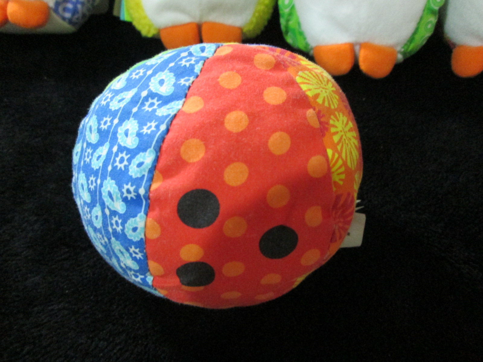 Infantino Circo Penguin Bowling Plush Set ของเล่นเสริมพัฒนาการสำหรับเด็กมือสอง