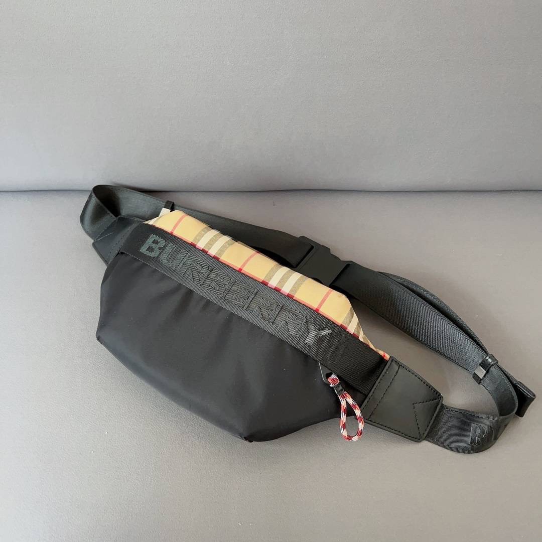 Burberry Vintage Check Sonny Belt Bag / BURBERRY FRAGRANCES BELT BAG วัสดุ 100% POLYAMIDE (Nylon & Canvas) กระเป๋าคาดเอว คาดอกแบบ UNISEX ใช้ได้ทุกเพศ