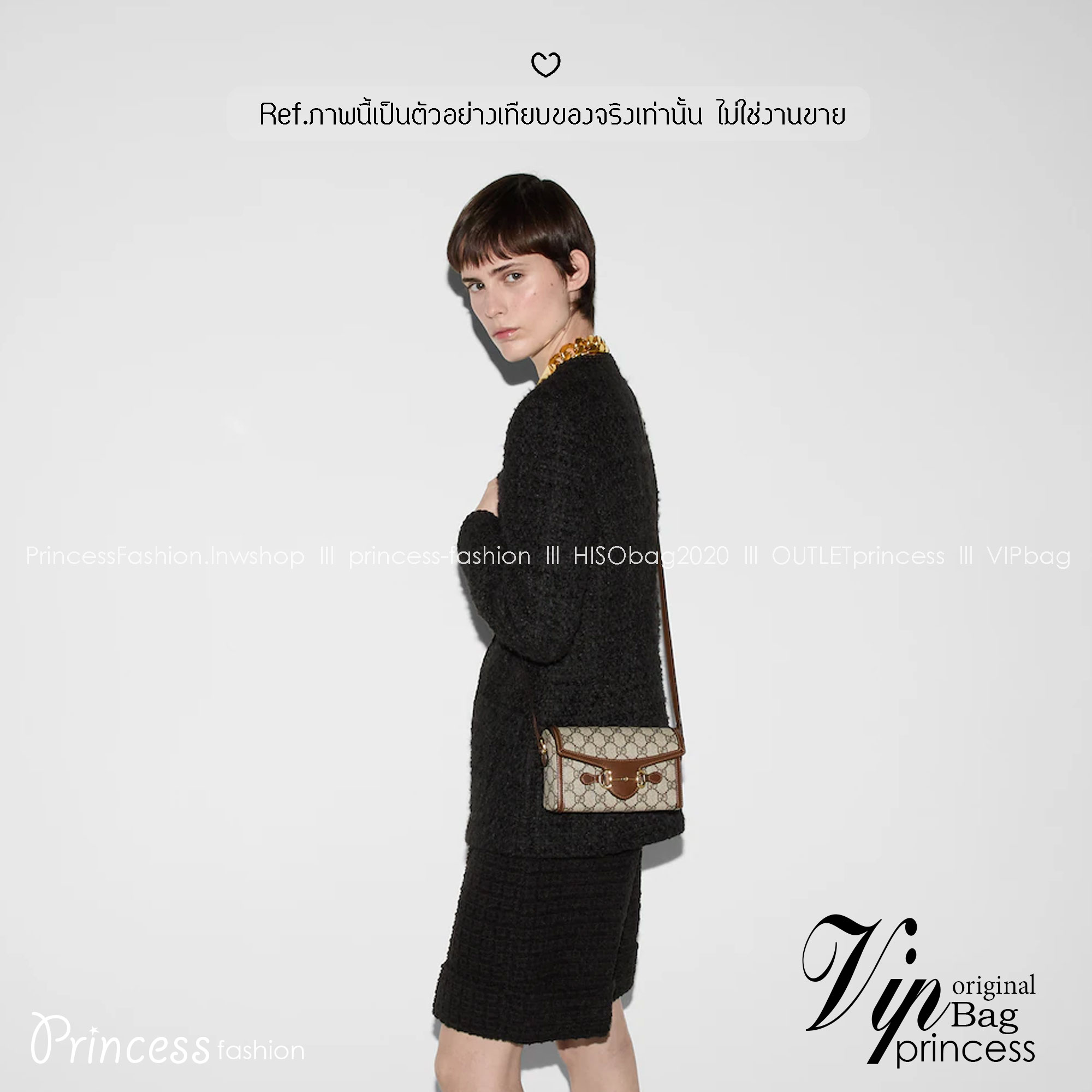 GUCCI Horsebit 1955 Mini Bag กระเป๋าสะพายทรงกล่องสวยอยู่ทรง ใส่โทรศัพท์หรือของใช้เล็กน้อยได้อย่างคล่องตัว แฝงความหรูราคาดีงามจัดมาให้พร้อม box set เป็นใบที่จะหยิบใช้ได้บ่อยๆ ด้วยขนาดกำลังดีใบนี้เอาอยู่เลยค่ะ