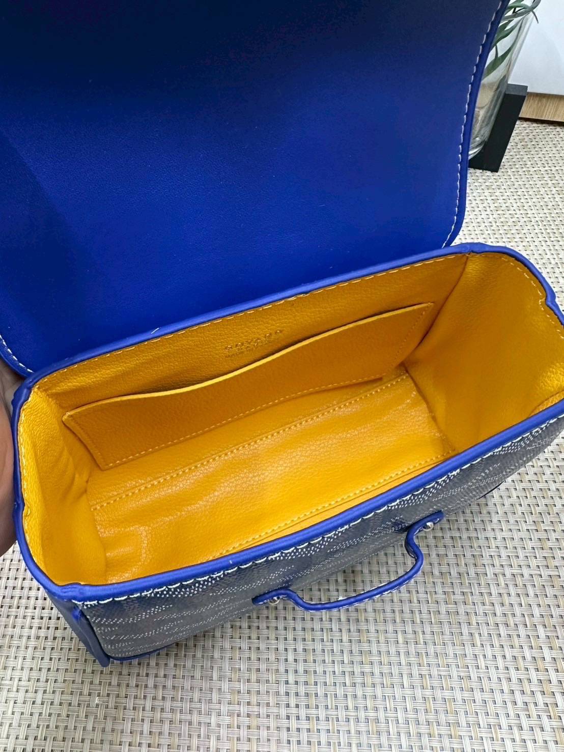 10 สี ORI หนังแท้ | GOYARD Saïgon Souple Mini Bag 20cm กระเป๋าถือ/สะพายดีไซน์หูจับไม้เป็นเอกลักษณ์ที่สวยหรูหราสง่างาม