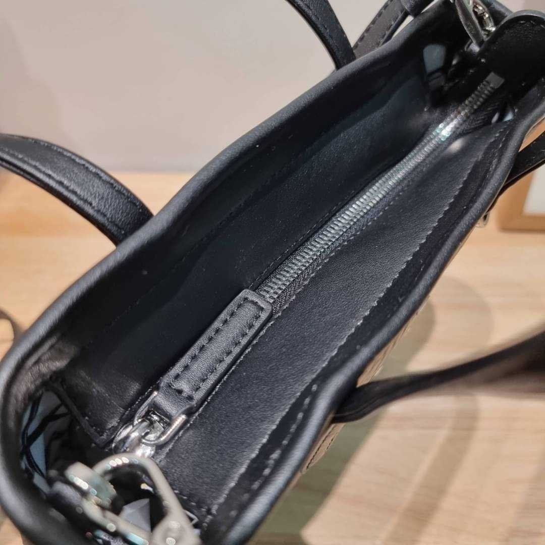 M.C.M MINI TONI SHOPPER IN VISETOS กระเป๋าถือ/สะพายข้าง ทรงโท้ทไซส์มินิ สวยคลาสสิค เกรดท็อปออริ 1:1 สลับแท้ ใช้งานต่างประเทศได้