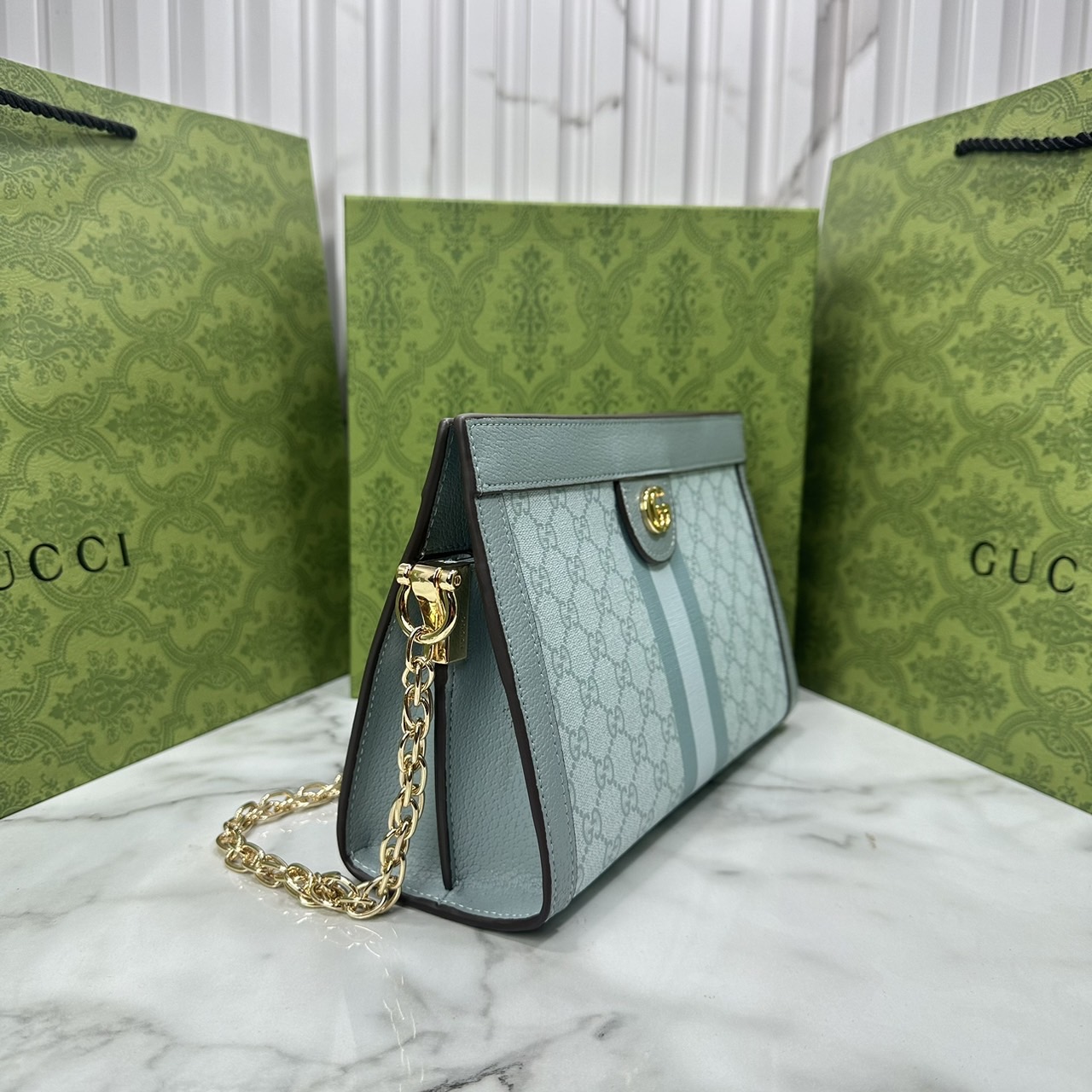 GUCCI Ophidia GG small shoulder bag Supreme Love Parade กระเป๋าสะพายทรงพอช สีใหม่พาสเทลสวหวานพร้อมสายโซ่สีทองหรูหรา
