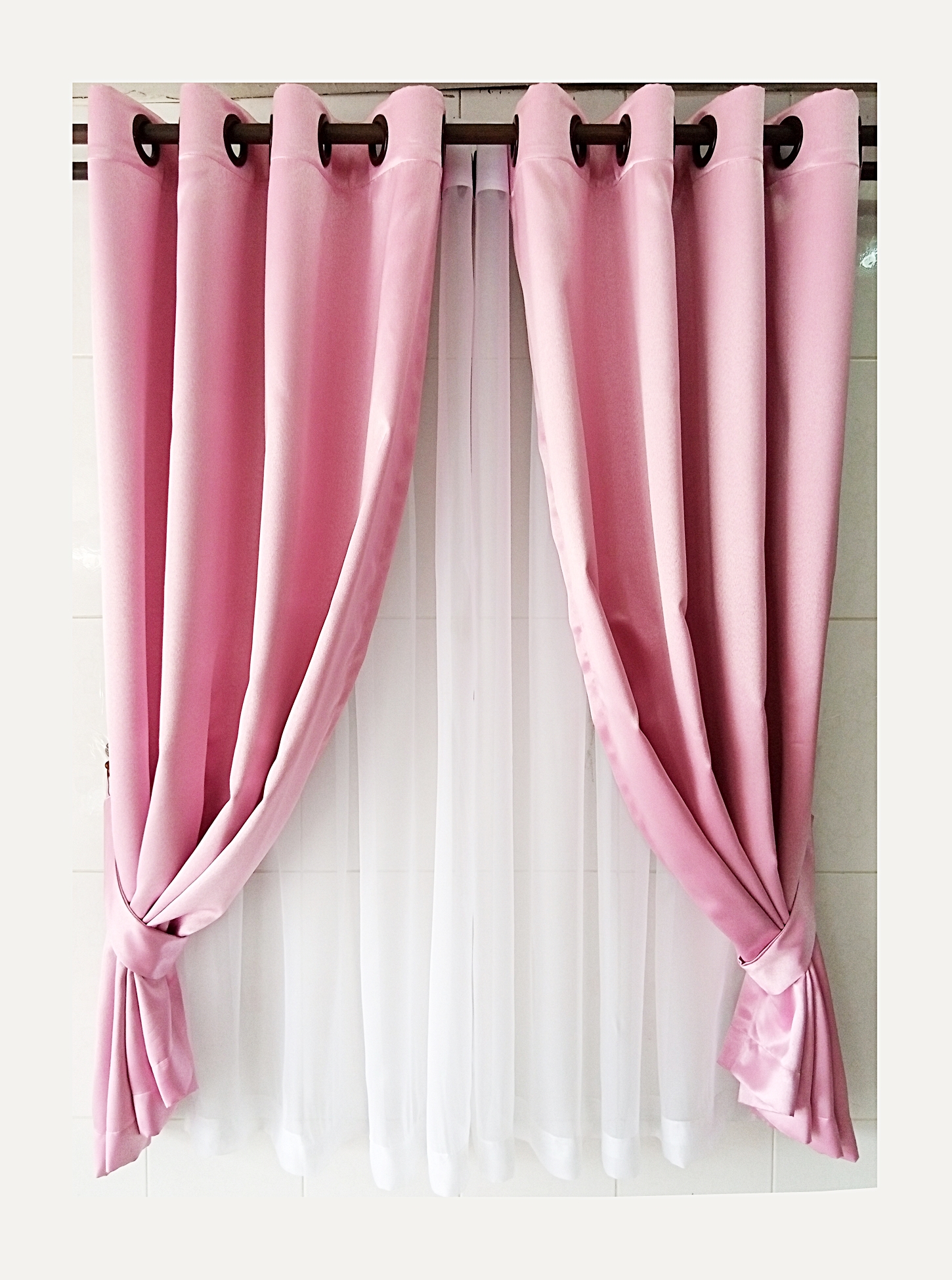 ผ้าม่าน ตาไก่ ชุด Bonita set ทึบ(UV)+โปร่ง(ขาว) สีชมพู ก.130*ส.150ซม./ผืน
