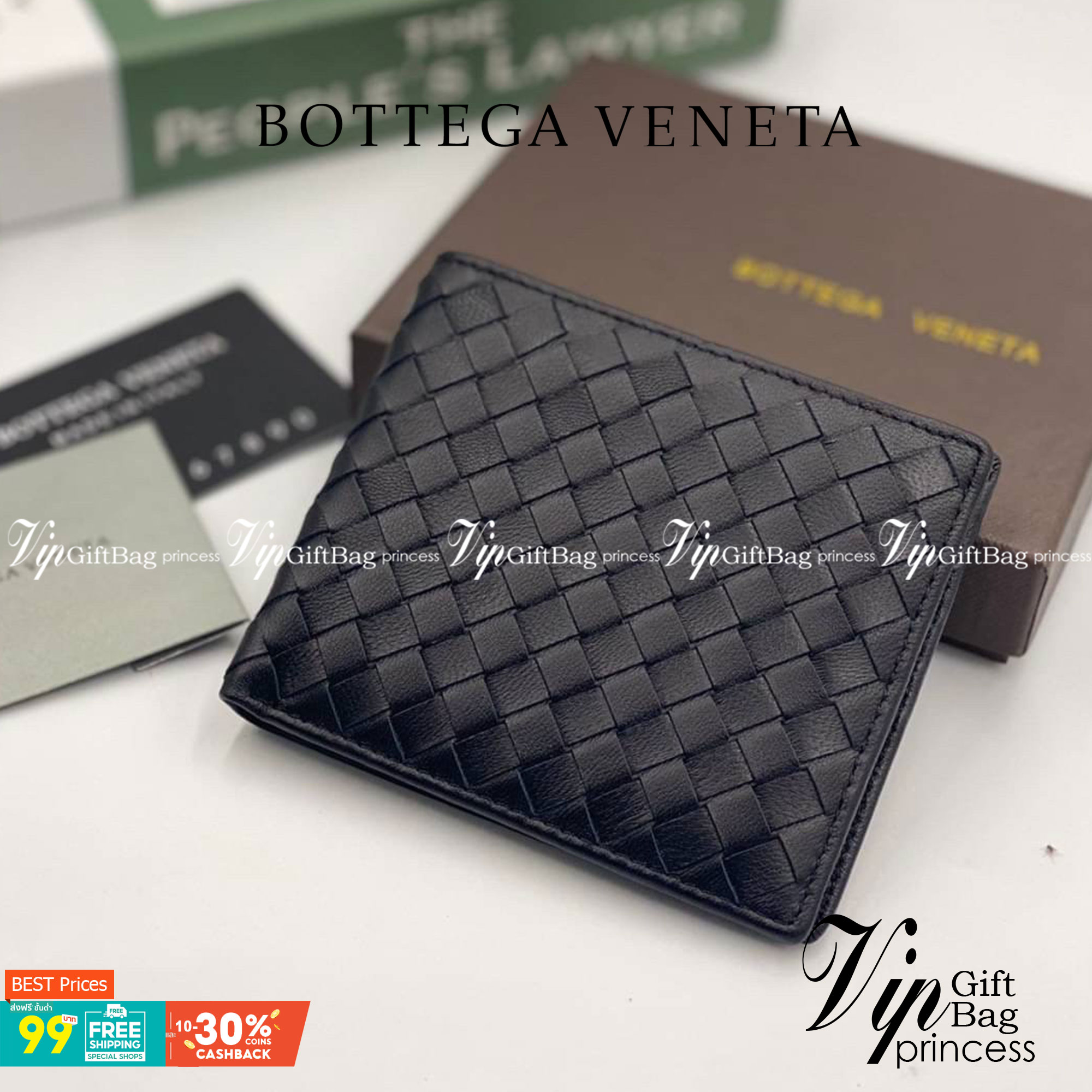 VIP 】หนังแท้ BOTTEGA VENETA WALLET กระเป๋าสตางค์ใบสั้นคุณผู้ชาย รุ่นตามหา มาเท่าไหร่ไม่เคยพอเลยค่า เป็นรุ่นคลาสสิกที่หยิบมาใช้งานได้บ่อยที่สุด งานหนังลูกวัวแท้ทั้งใบสวยมากนะคะ ใช้ทนทานได้นานเลยค่ะ ภาพสินค้าถ่ายจากงานขายจริง พร้อมส่งที่ไทยราคาสุดคุ้มห้ามพล