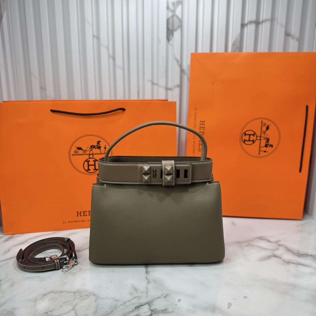 ORI หนังแท้ | Hermes Medor Bag กระเป๋าสะพายดีไซน์ใหม่ แบรนด์หรูระดับไฮคลาส หรูหรา ลัคชู