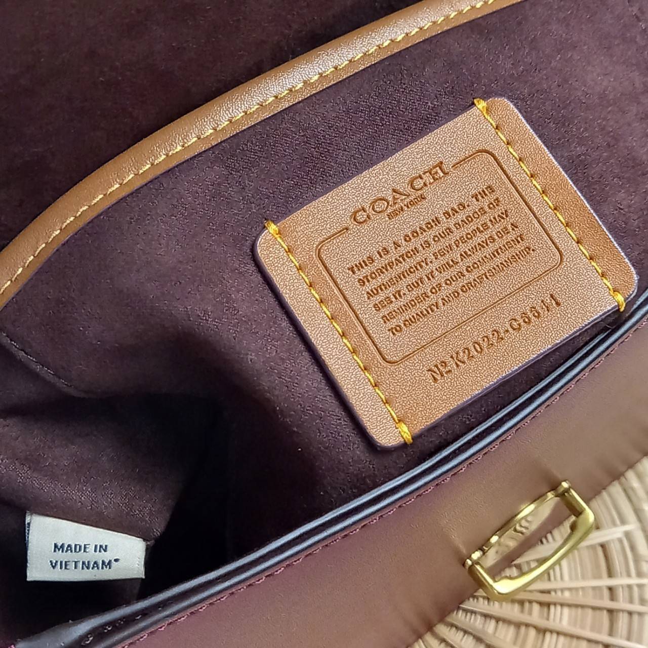 สวยละมุนตาละมุนใจม๊ากก!!🌺🌈 //>>COACH STUDIO GLOVETANNED LEATHER SHOULDER BAG (C6641)🌺ห้ามพลาดเด็ดขาด!! สวยละมุน เรียบหรู ดูแพงสุดๆ!! //กระเป๋าถือ กระเป๋าสะพาย ดีไซน์เนี้ยบ! เฉียบมาก!// วัสดุหนังแท้ หนังเรียบเต็มใบ อยู่ทรง สวย