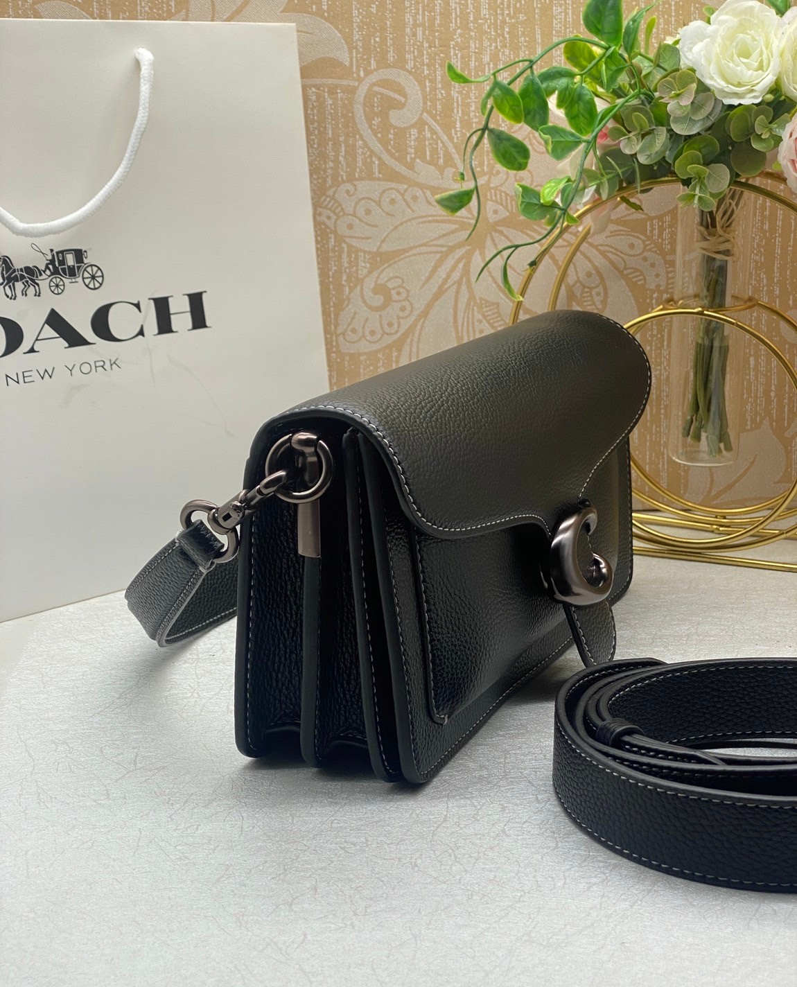 COACH TABBY CROSSBODY WRISTLET 26cm สีใหม่ล่าสุด ต้อนรับสงกรานต์นี้ รุ่นนี้ต้องเข้าแล้ว พกพาได้ตลอดวันเลย ห้ามพลาดค่ะ!