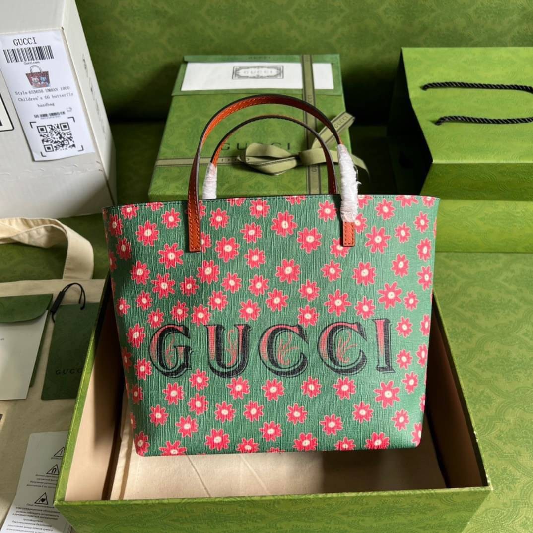GUCCI Children's kitten print tote bag / Gucci kid tote ลายน้องแมว เกรดเทพออริจินอล วัสดุ Supreme canvas trim ภาพสินค้าถ่ายจากงานขายจริงใช้งานต่างประเทศได้