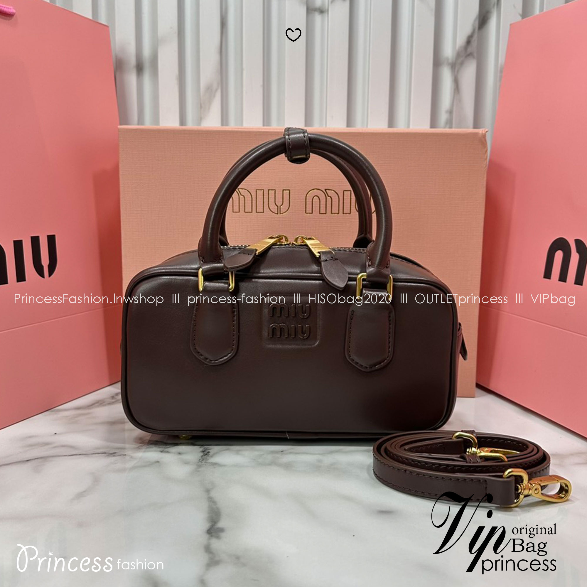 ORI หนังแท้ | MIU MIU Arcadie leather mini-bag Mini 20cm กระเป๋าสะพายทรงโฮโบลุคลูกคุณหรูหรา ไซส์มินิน่ารักๆเก๋ๆ สวยดูแพง หูจับในตัวง่ายและสะดวกพกพา