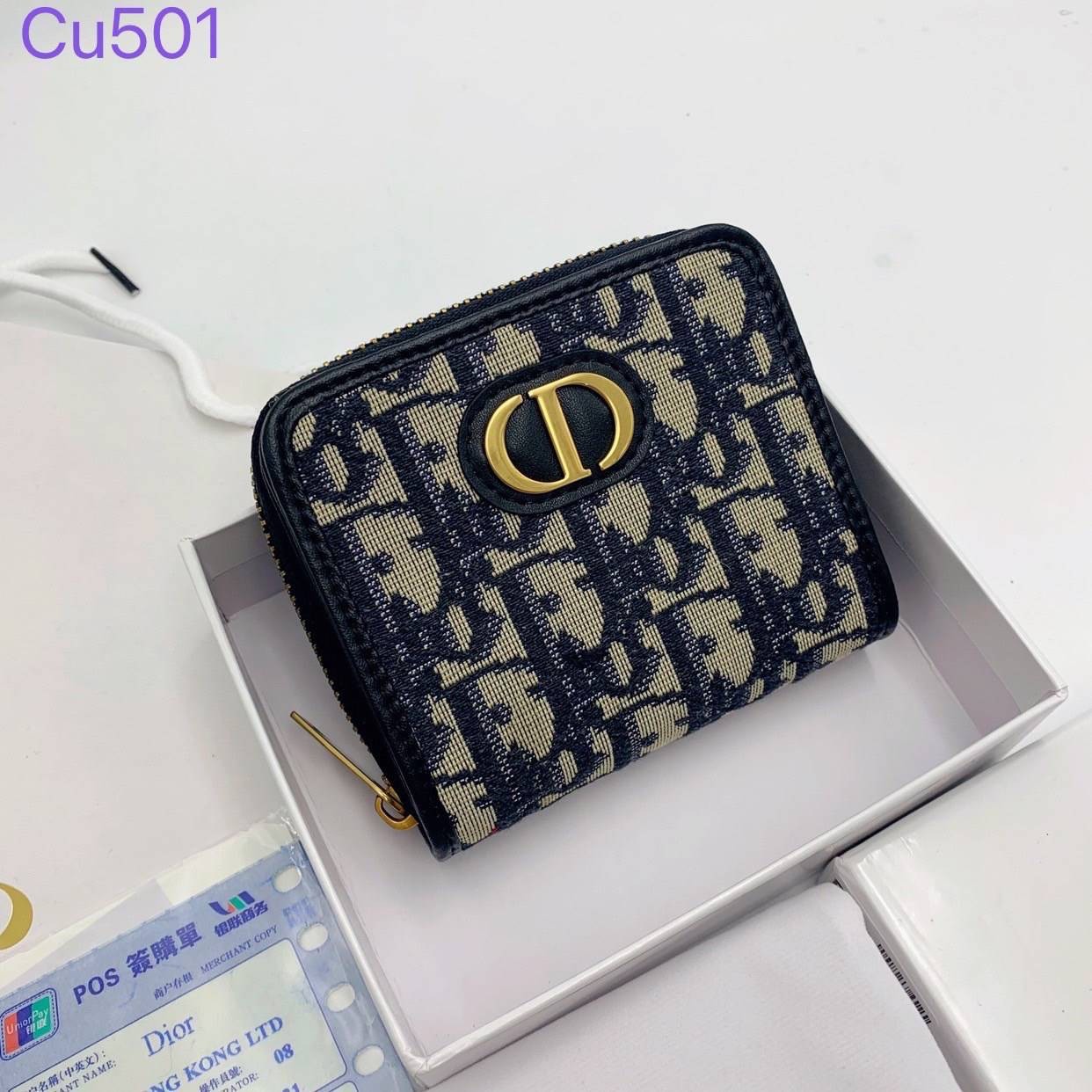 DIOR Compact Zipped Wallet jacquard leather / DIOR Card Holder กระเป๋าสตางค์แบรนด์หรู ซิปรอบ ใส่บัตร ใส่ธนบัตรได้ ครบจบในใบเดียว พร้อมส่งที่ไทย ภาพสินค้าถ่ายจากงานขายจริง ใช้งานต่างประเทศได้