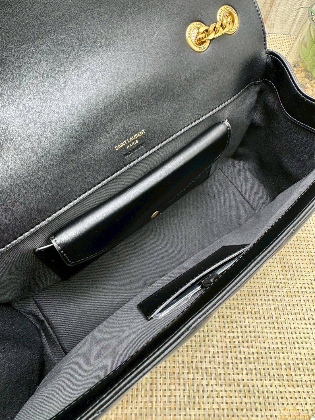 ORI หนังแท้ | 28cm YSL LOULOU medium in MATELASSÉ กระเป๋าสะพายสายโซ่าีทองหรูหรา งานหนังแท้เนื้อนุ่มตะเข็บเย็บลายเชฟรอนสวยหรูโดดเด่นเป็นเอกลักษณ์ 🤍 เกรดออริจินอล หนังแท้