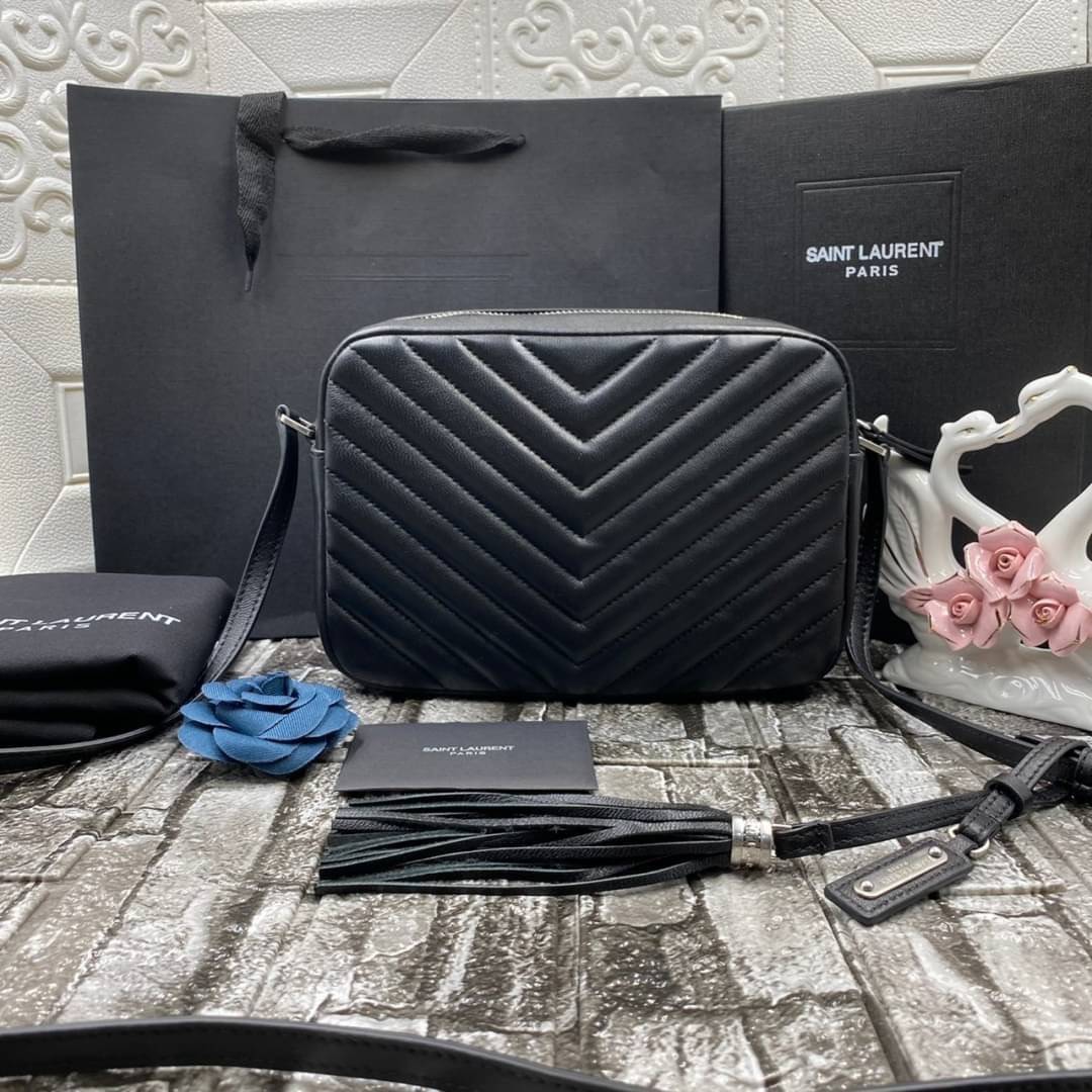 VIP 】หนังแท้ YSL SAINT LAURENT Lou Medium Monogram YSL Calf Crossbody Bag