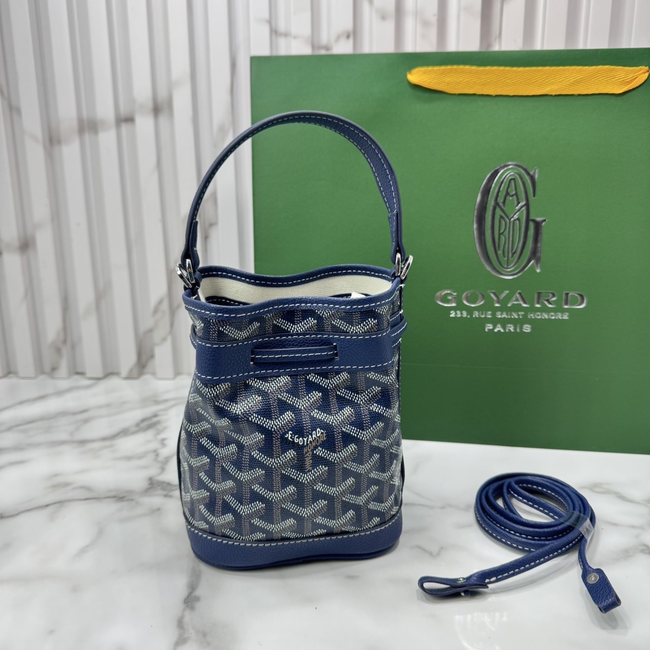 RI หนังแท้ | Goyard Petit Flot Mini bucket bag กระเป๋าสะพายทรงบัคเก็ต ไซส์มินิ ดูผู้ดีในตัว วัสดุหนังแคนวาสพิมพ์ลายสวยคม