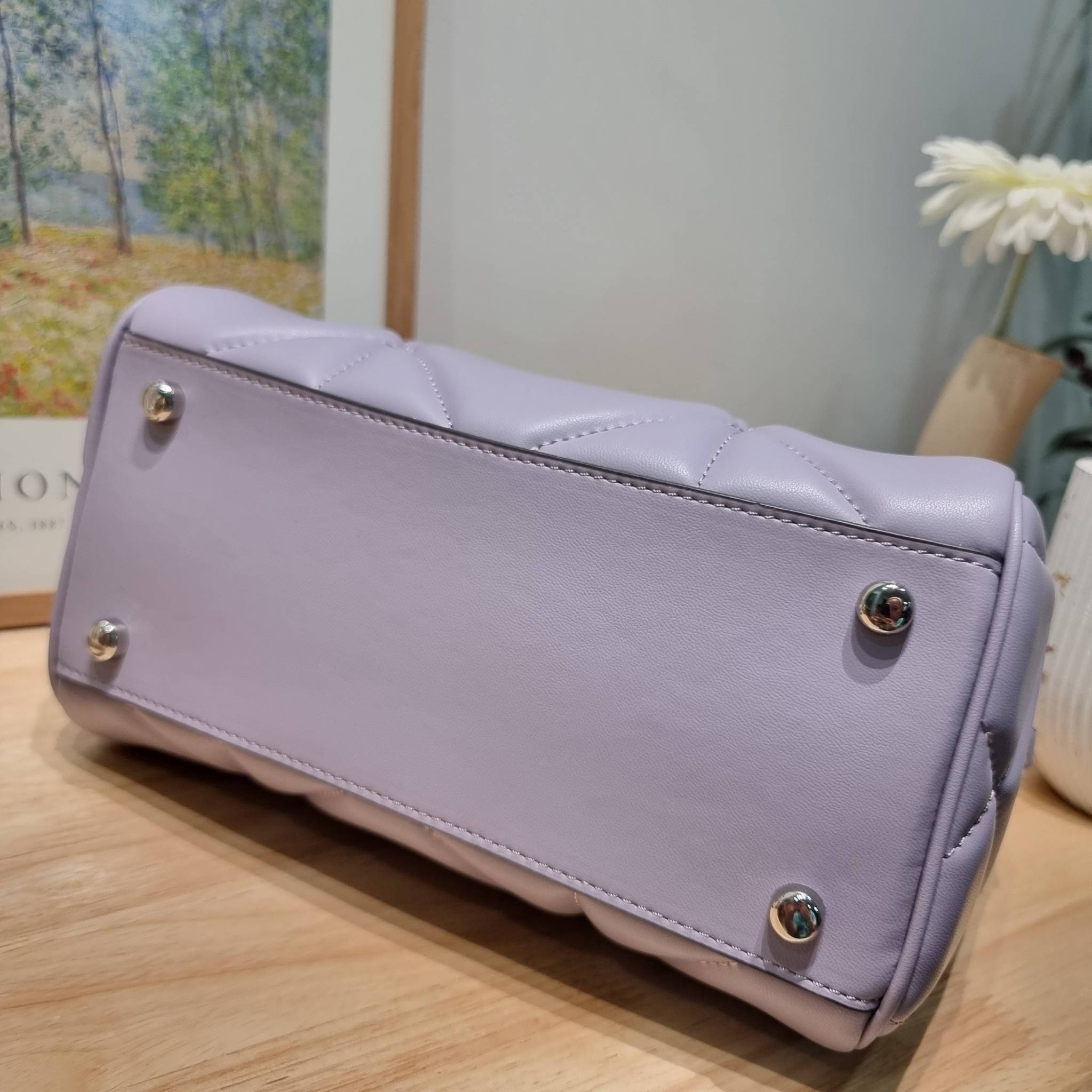 COACH ROWAN SATCHEL WITH PUFFY DIAMOND QUILTING CJ610 พร้อมส่ง กระเป๋าสะพายทรงหมอน ขนาดกำลังสวย คอลเลคชั่นสุดคลาสสิค ที่ดีไซน์เพิ่มความหรู