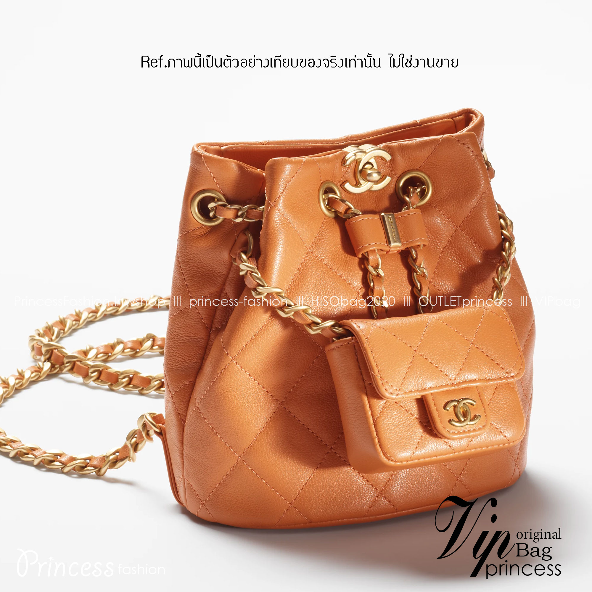 Chanel small backpack กระเป๋าสะพายหลังใบเล็ก โลหะสีทอง ดีไซน์ 2023 น้องน่ารักตะโกนม้าก!! กับกระเป๋าทรงเป้ ขนาดน่ารักน่าใช้ ดีเทลดีงาม มีใบลูกติดในตัวกระเป๋า สะดวกใช้สุดๆ