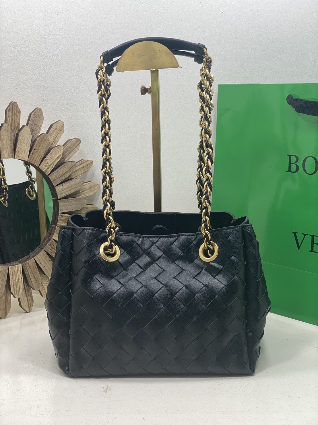 ORI หนังแท้ | Bottega Veneta Parachute Chain small shoulder bag / BV Hobo Bag กระเป๋าสะพายสุดชิค งานสานดีไซน์เรียบหรูโดดเด่น 🤍 เกรดออริจินอล หนังแท้