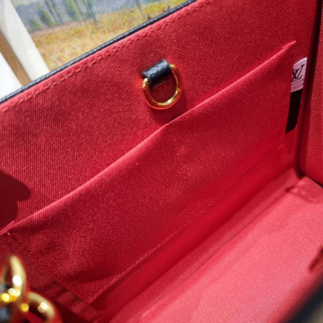 LV OnTheGo PM bag / LV on the go pm bicolor tote bag กระเป๋าทรงโท้ทที่ใครเห็นต้องเป็นคลั่งรัก ยอดฮิต คลาสสิค ผู้ดี หรูหราได้ทุกลุค ทุกสไตล์ เกรดวีไอพี ไฮเอน 1:1 ใช้งานต่างประเทศได้