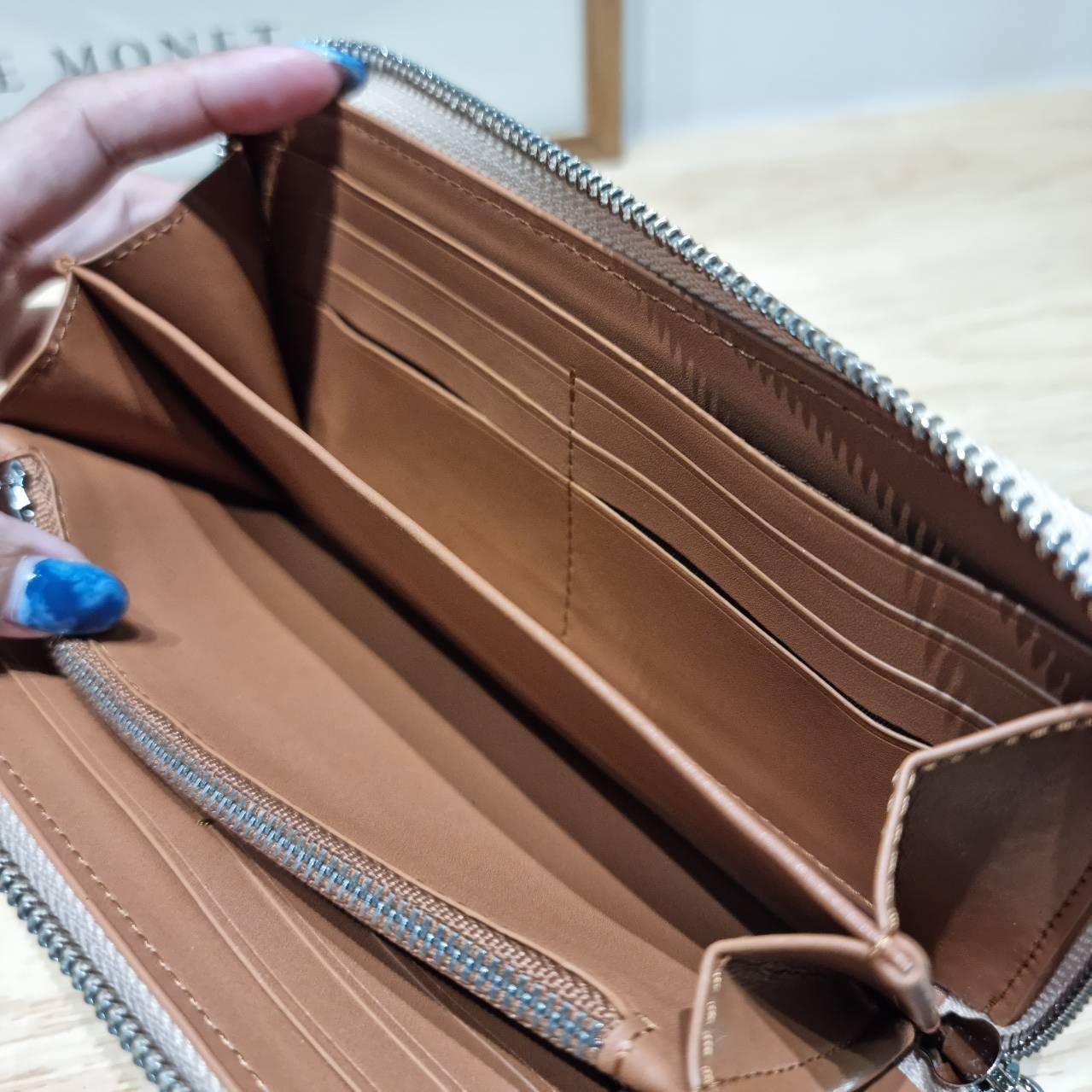 COACH LONG ZIP AROUND WALLET WITH FLORAL PRINT CJ373 / CR930 กระเป๋าสตางค์ใบยาวลายดอกไม้สดใส เกรดท็อปออริ เกรดดีสุด สลับแท้ 1:1 ใช้ต่างประเทศได้