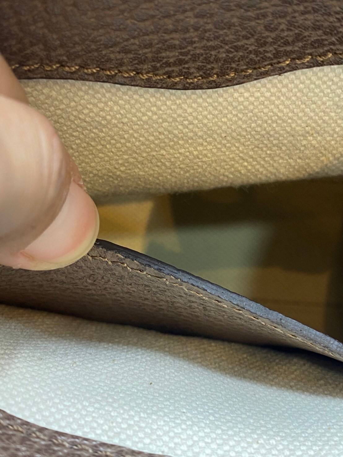 หนังแท้ 】GUCCI Jumbo GG mini tote bag 16cm พร้อมส่งที่ไทย เกรดออริจินอล ลายใหม่ Jumbo Double G กระเป๋าโท้ทใบเล็กโดดเด่นด้วยเว็บเฮาส์สีเขียวและสีแดงอันเป็นเอกลักษณ์ ซึ่งเป็นหัวเข็มขัดแบบร่วมสมัยของกุชชี่จากยุค 70 เสริมการออกแบบแต่ละชิ้นด้วยโลโก้ที่เด่นชัด 