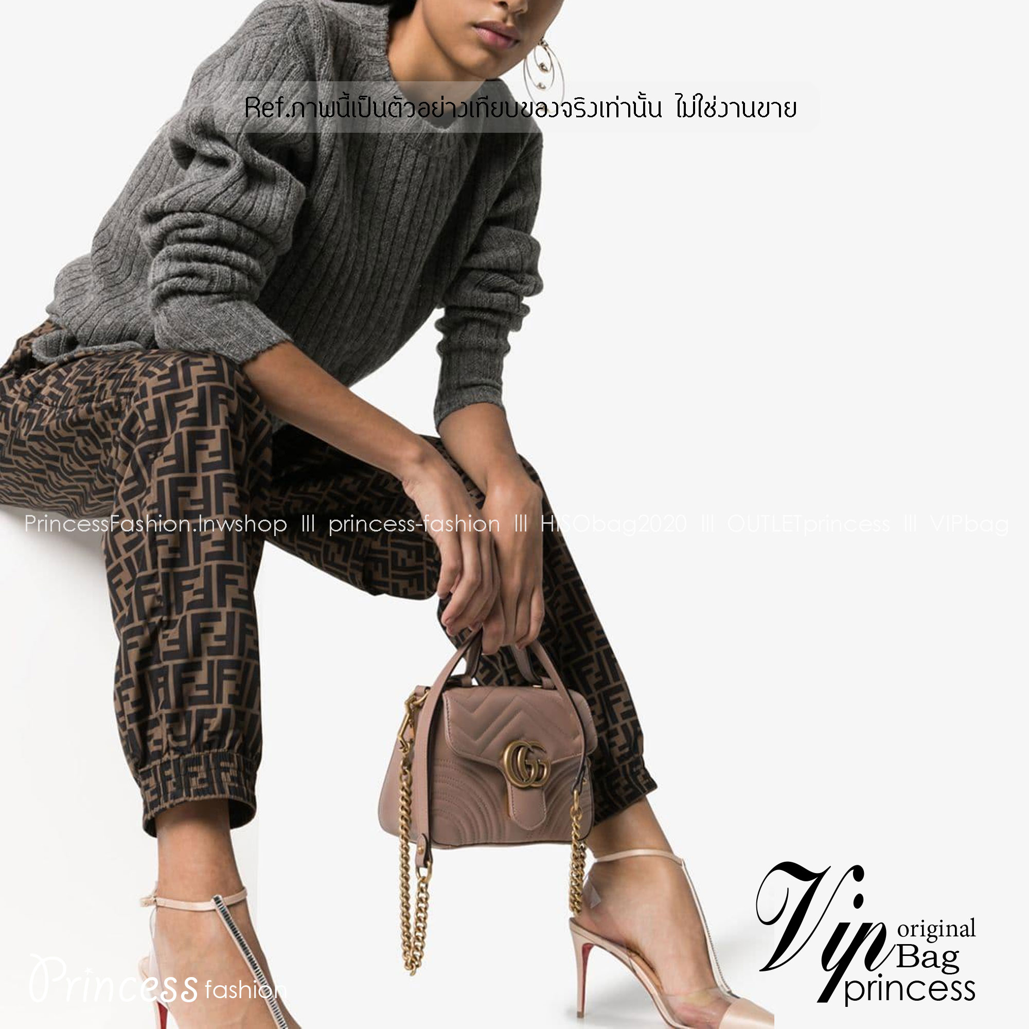 GUCCI GG Marmont mini top handle bag กระเป๋าสะพายข้างรุ่นคลาสสิค ดีไซน์ใหม่พร้อมหูจับในตัว ใช้งานง่าย สายสะพายยาวถอดได้ ถือออกงานก็ปัง สะพายเป็น Every Look ก็เลิศมาก สวยหรูดูแพง อัพลุคได้สบายๆ