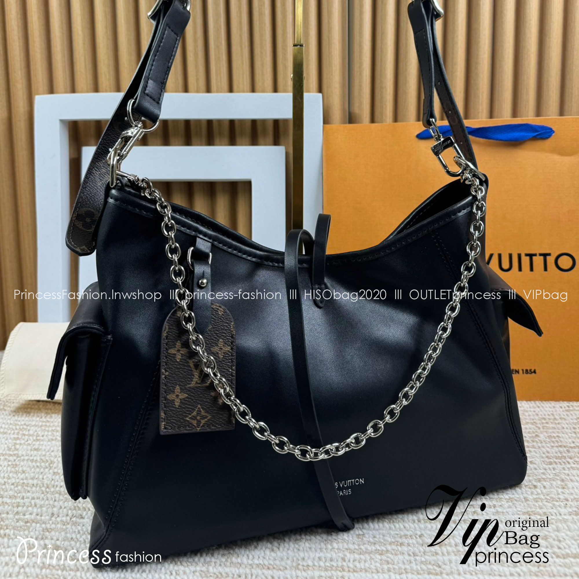 LV CarryAll Cargo PM Handbag 30cm dark allure กระเป๋าสะพาย จุของได้เยอะ เกรดออริ 1:1 ใช้งานต่างประเทศได้