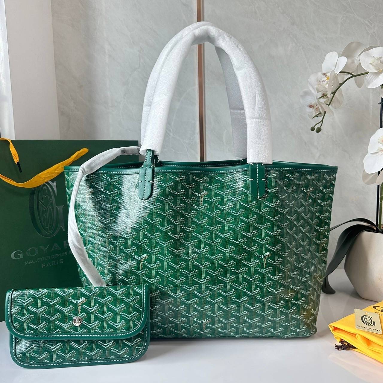 พร้อมส่ง 5 สี PM GOYARD ANJOU PM REVERSIBLE TOTE BAG / Goyard tote bag กระเป๋าทรงโท้ทใบใหญ่ เกรดไฮเอน 1:1 ใช้งานต่างประเทศได้ ภาพถ่ายจากงานขายจริง