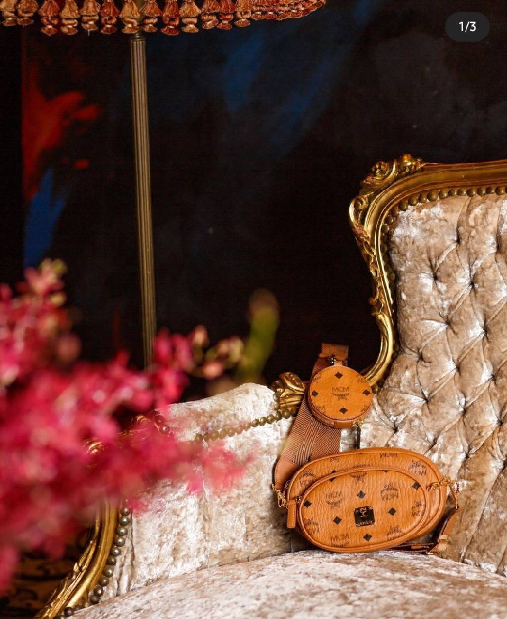 M.C.M ESSENTIAL MULTI POCHETTE BAG IN VISETOS หยุดไม่อยู่จริงๆ!! กระเป๋าสะพายมัลติฟังก์ชั่น เป็นไอเท็มที่รวมฟังก์ชั่นการใช้งานที่หลากหลายไว้ในรุ่นเดียว ดีไซน์กระเป๋าทรง pouch 3 ชิ้น สุดคุ้ม สามารถประกอบเข้าด้วย หรือแยกชิ้นใช้งานได้หมด