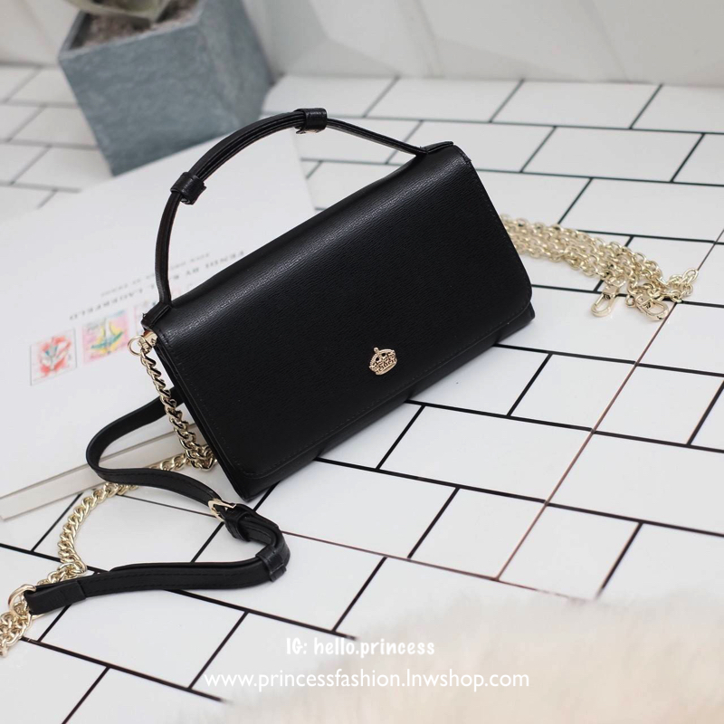 รุ่นขายดี **หนังวัวแท้สวยมาก KEEP • Ari • กระเป๋า สตางค์ยาว ปรับเป็นคลัช หรือถือ สะพาย ก้อได้หมด ขนาด กะลังดี ทรงสวย แค่ใบเดียวจบ! หนังคุณภาพเยี่ยม ภายใน จุของคุ้ม ใส่บัตร ใส่มือถือได้ทุกรุ่น ใบนี้ จะแต่งกับ Look ไหนก้อเข้ากันได้ดีแน่นอนค๊า Don't mis