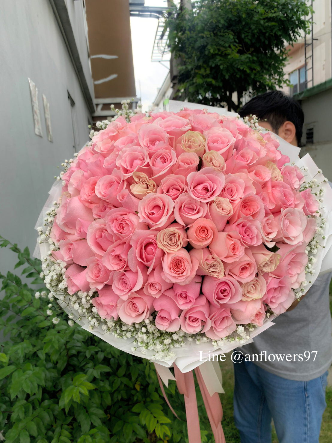 ช่อกุหลาบชมพู100ดอก