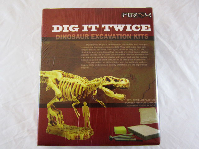 ชุดขุดฟอสซิลDig it Twice (แบบเล่นสองรอบ ขุดแล้วนำมาประกอบเป็นโมเดลได้)