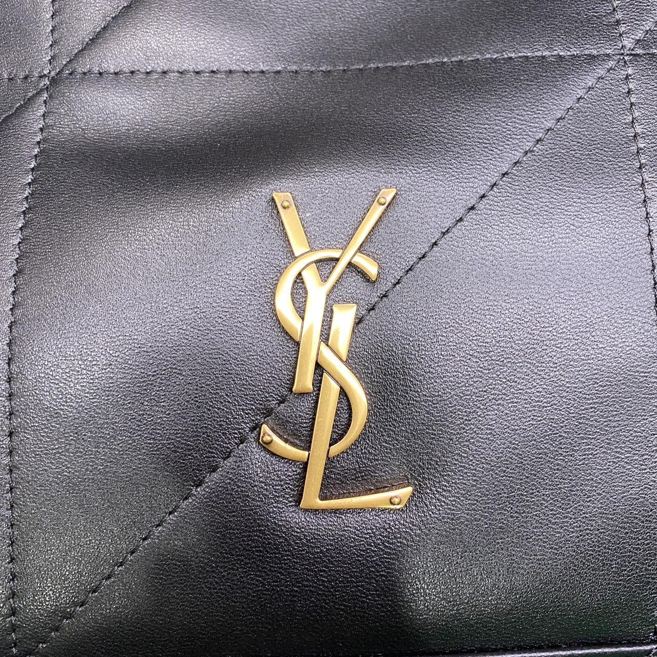 YSL JAMIE 4.3 POCHON / YSL TOTE BAG กระเป๋าสะพายทรงโท้ท รุ่นใหม่ งานหนังเต็มใบจุของได้เยอะ เกรดออริ 1:1 ใช้งานต่างประเทศได้