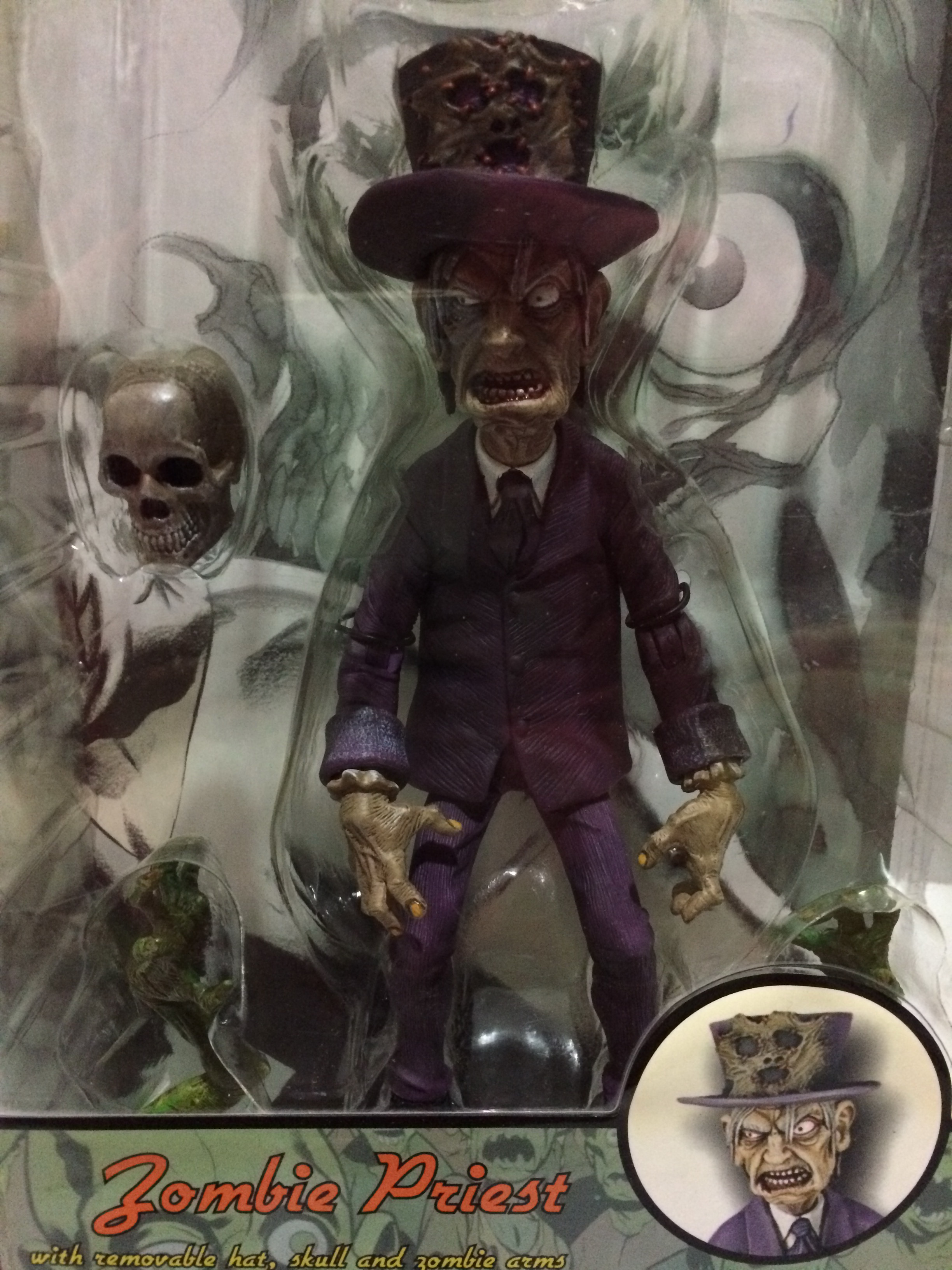 **RARE** Mezco The Goon Zombie Priest Action Figure (Hard to find) ของใหม่ในแพคค่ะ