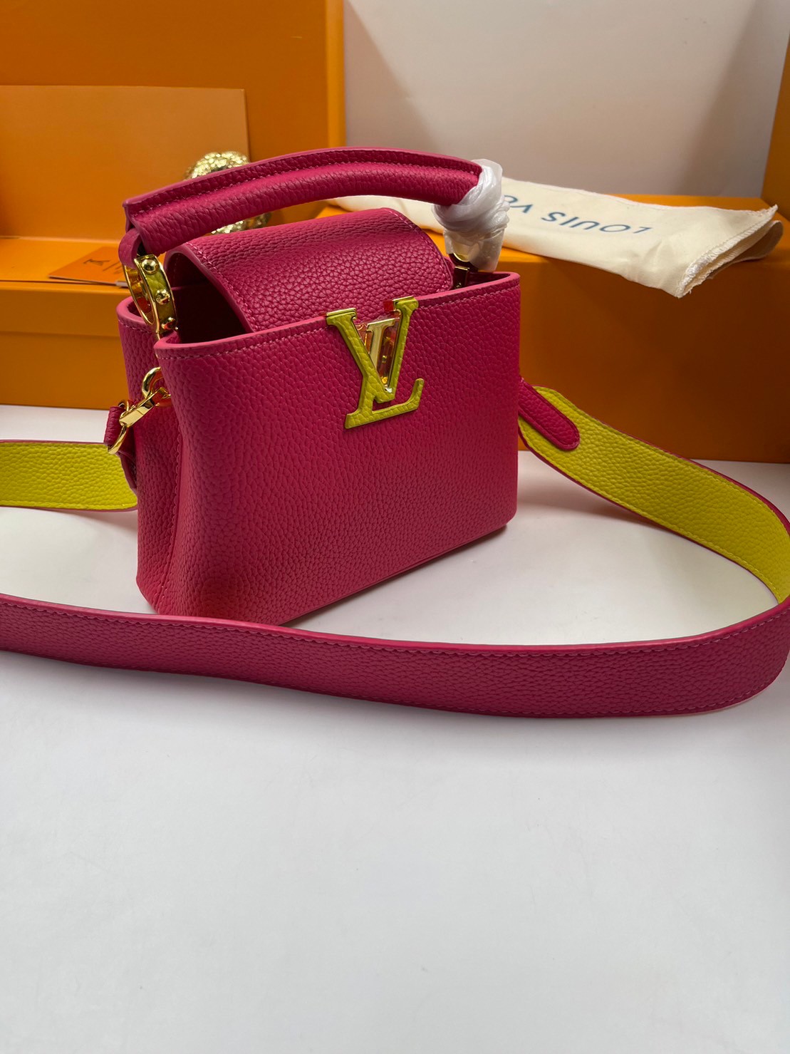 LV BB Capucines Python Handbags / LV Capucines BB Taurillon Leather 20cm พร้อมส่ง 6 สี **สินค้าเกรดออริจินอล 1:1 สลับแท้ ใช้งานต่างประเทศได้