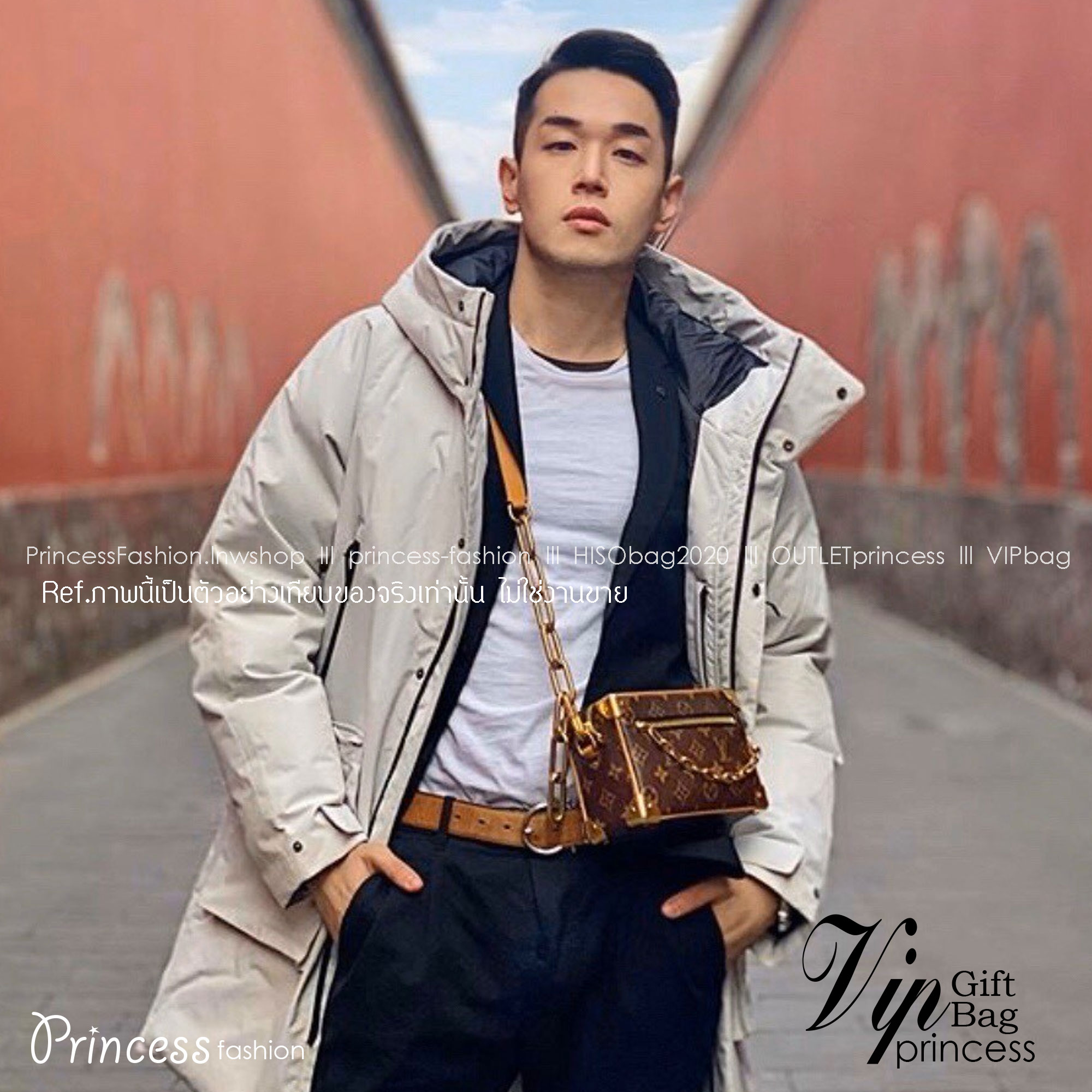 LV MINI SOFT TRUNK ไอเท็มหรูหราย้อนยุค ผสมผสานความทันสมัย ด้วยการตกแต่งขอบด้วยโลหะ รูปทรงกล่องสัดส่วนสวยลงตัว โดดเด่นชวนมอง