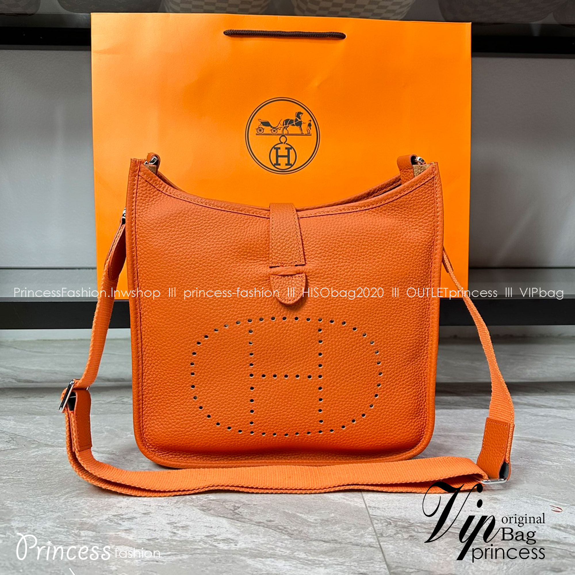 HERMES Evelyne PM Bag The Perfect Crossbody Bag 29cm กระเป๋าทรงโท้ทแบรนด์หรู เอกลักษณ์ของความสง่างาม เกรดออริ สลับแท้ 1:1 ใช้งานต่างประเทศได้