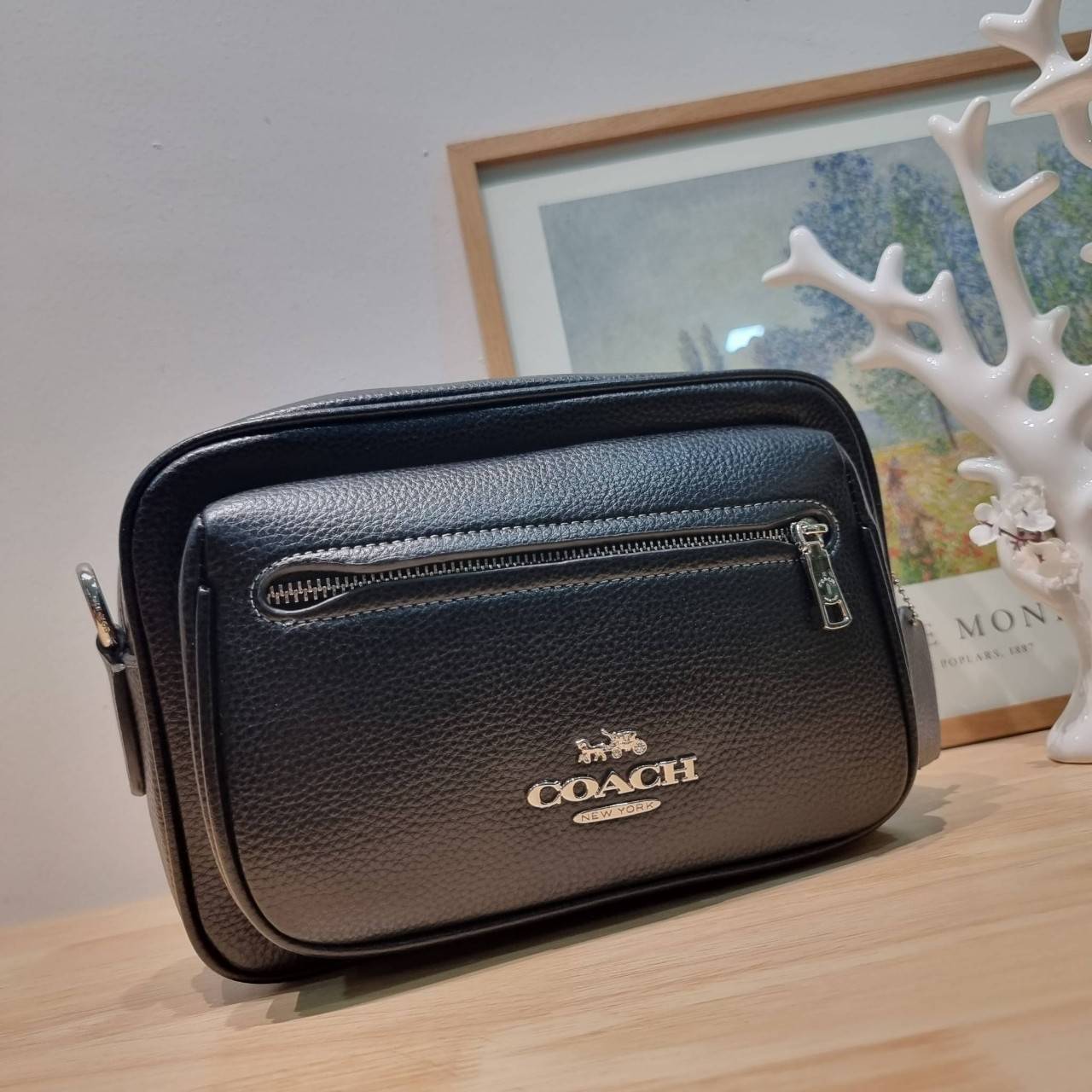 COACH ELIAS CROSSBODY IN SIGNATURE CANVAS BAG CJ509 CJ510 กระเป๋าครอสบอดี้ทรงคลาสสิค ดีไซน์รูปแบบใหม่ ใช้งานง่ายและสะดวก