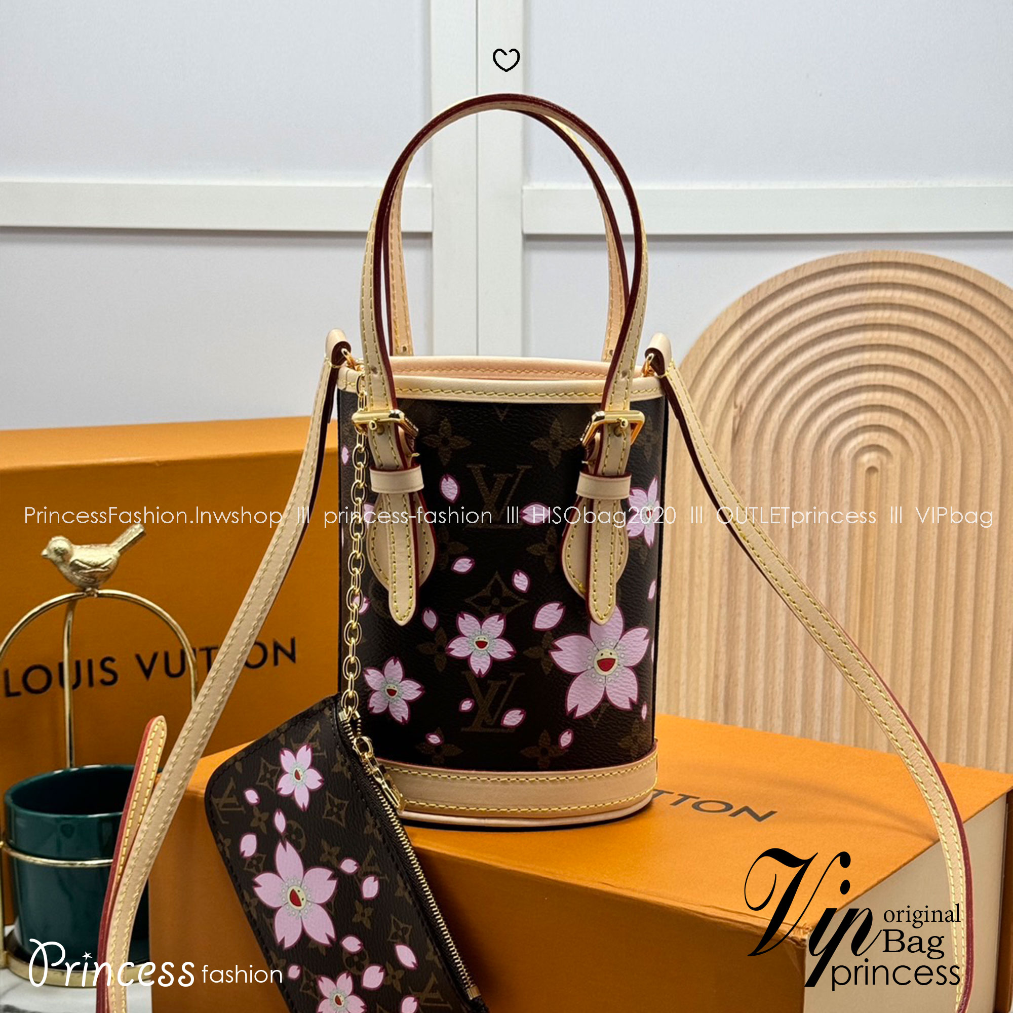 ORI หนังแท้ | LV x TM Nano Bucket Bag ใหม่ล่าสุดมาแรง กับกระเป๋าทรงบัคเก็ต ขนาดกำลังสวย ปรับลุคให้มีชีวิตชีวาด้วยลายดอกไม้ซากุระเชอรี่บลอสซั่ม คอลใหม่สุดเอ็กซ์คลูซีฟ